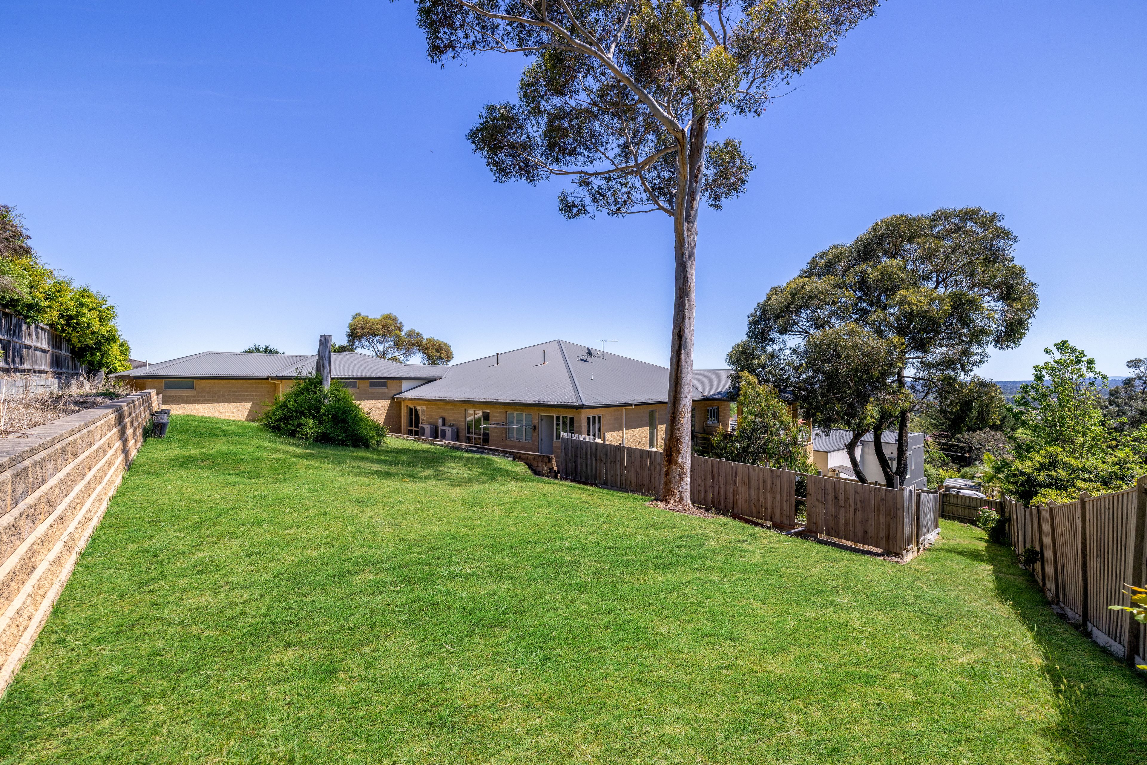 4 Hayes Court — photo 22 of 27