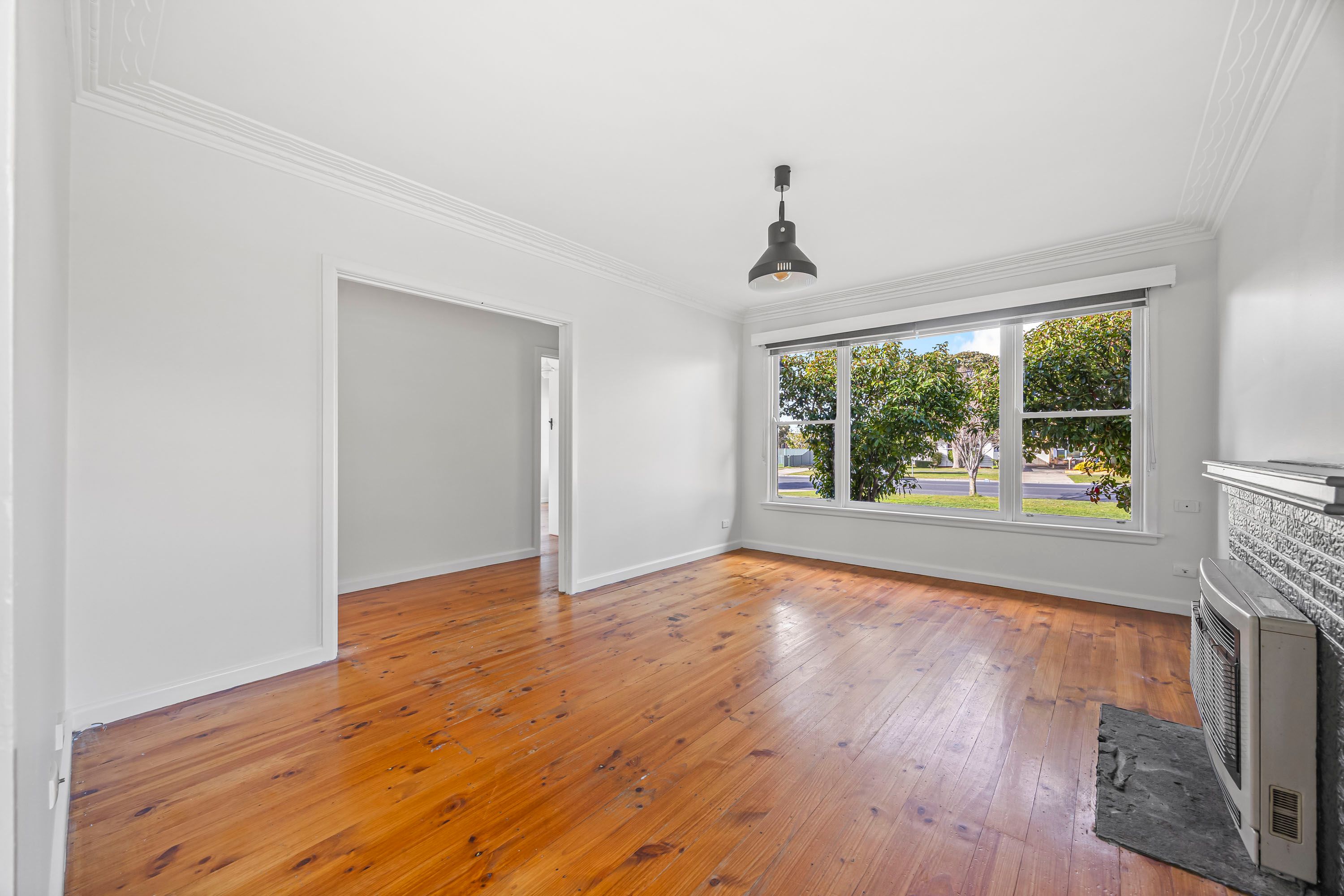 24 Alfred Street, Sebastopol, VIC 3356