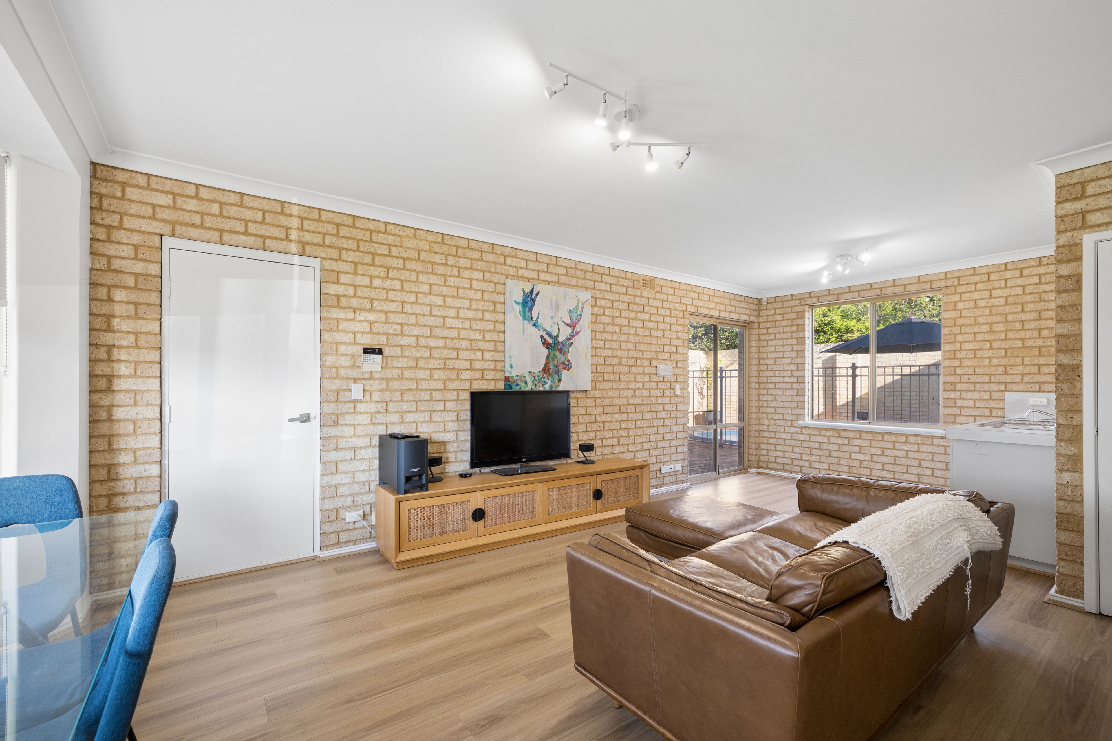 17 Davilak Street — photo 18 of 22