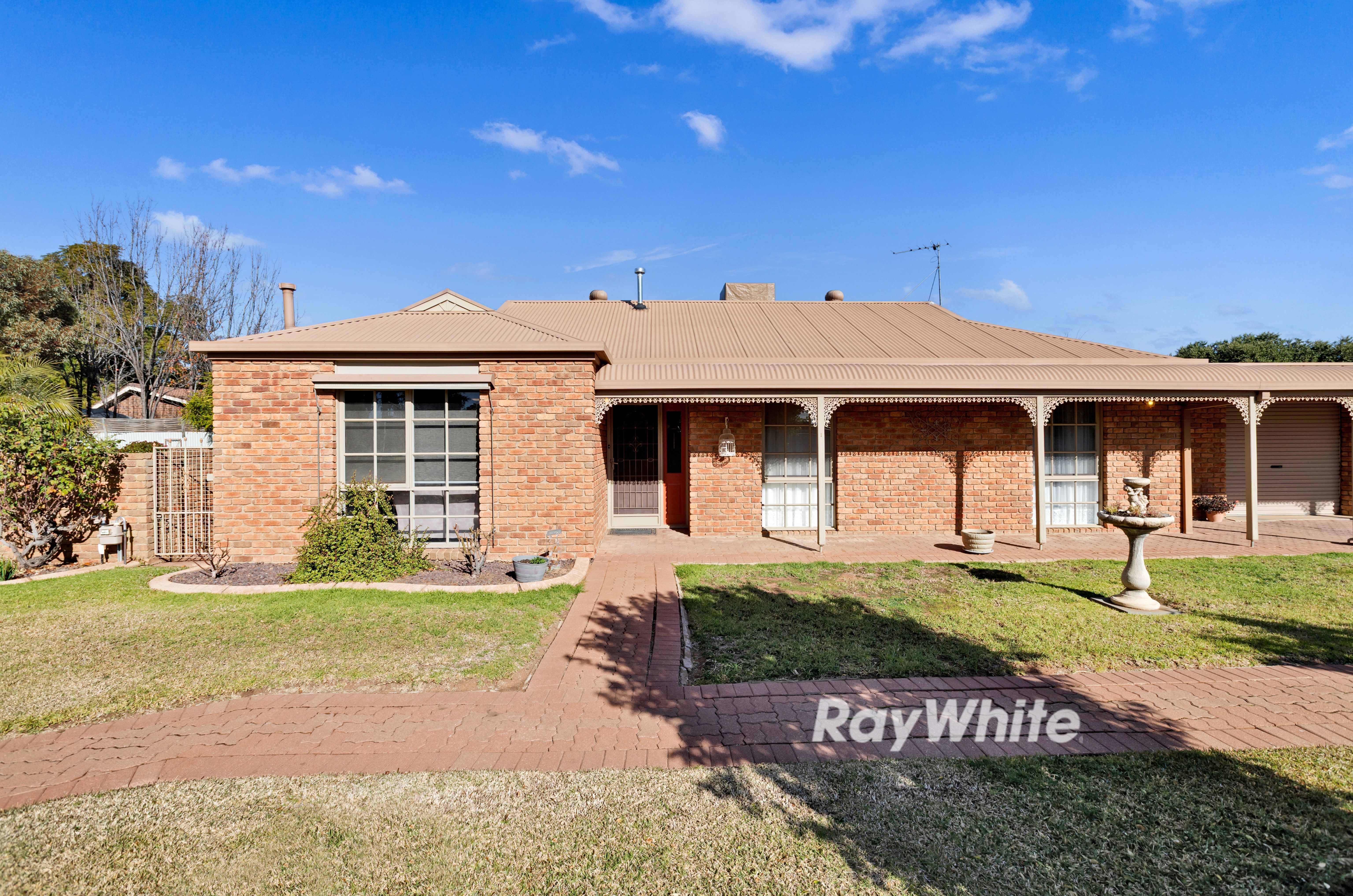 1/1 Massey Close — photo from Ray White Mildura