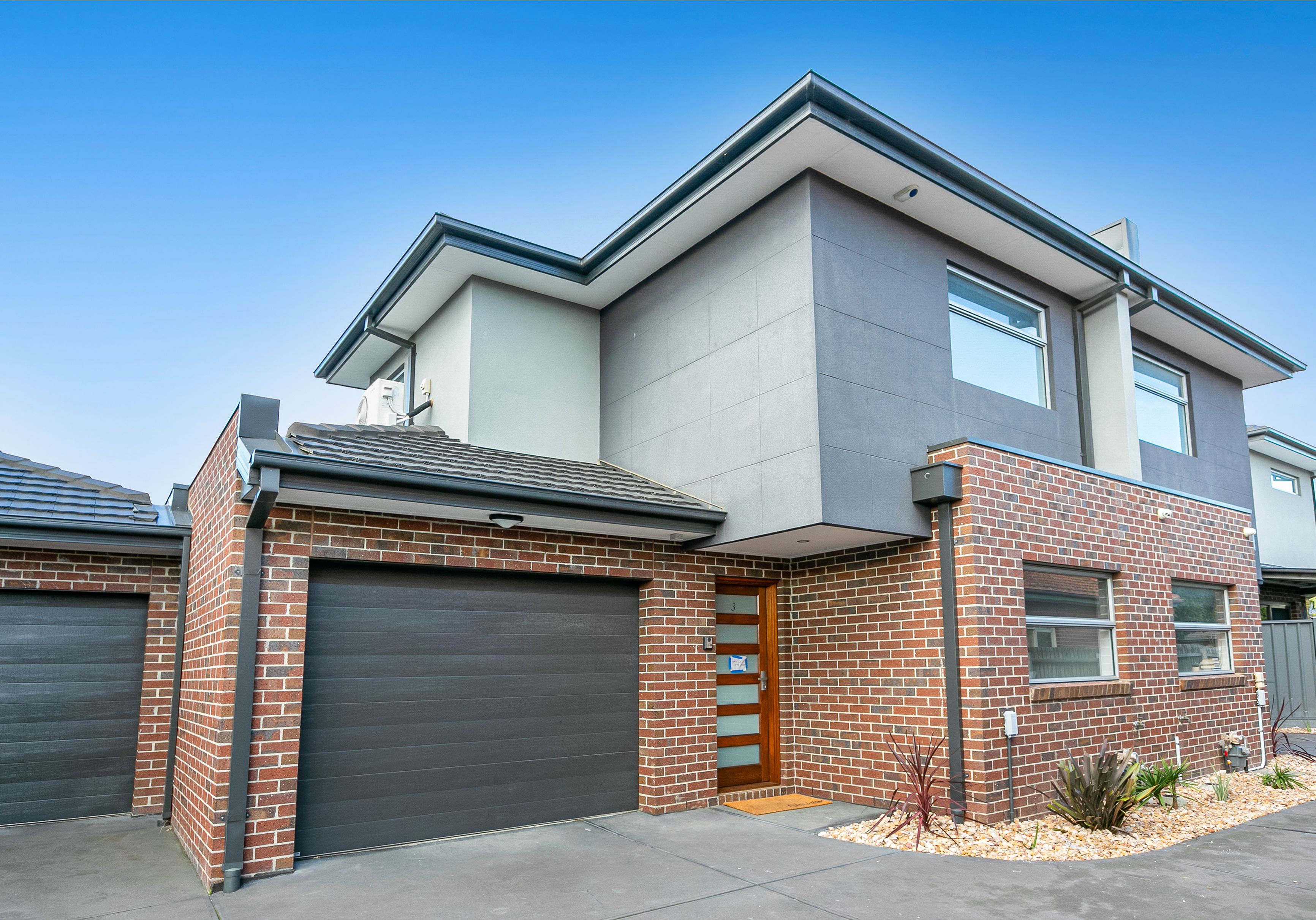 24 Leamington Street, Reservoir VIC 3073