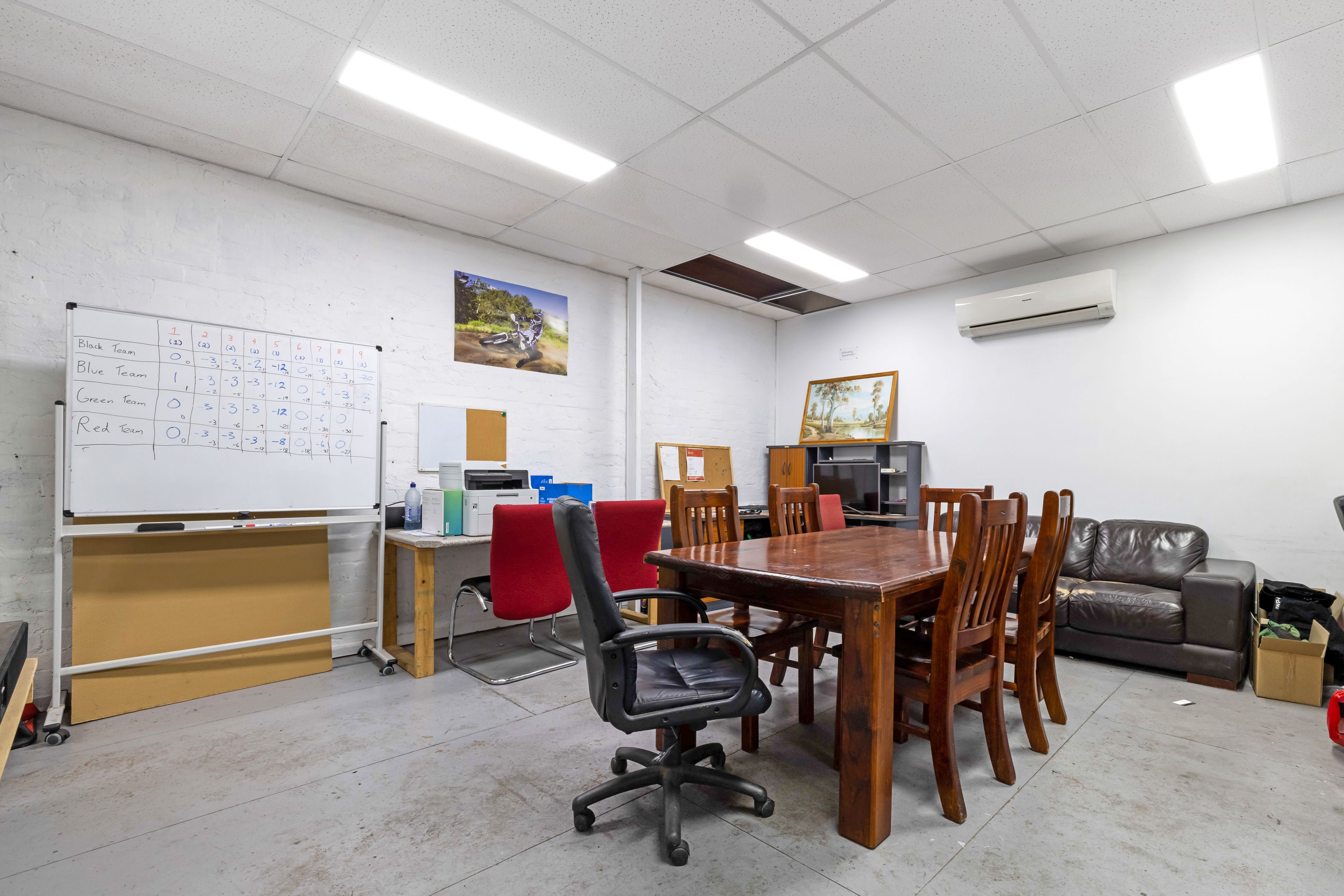201 Roberts Road, Airport West, VIC 3042