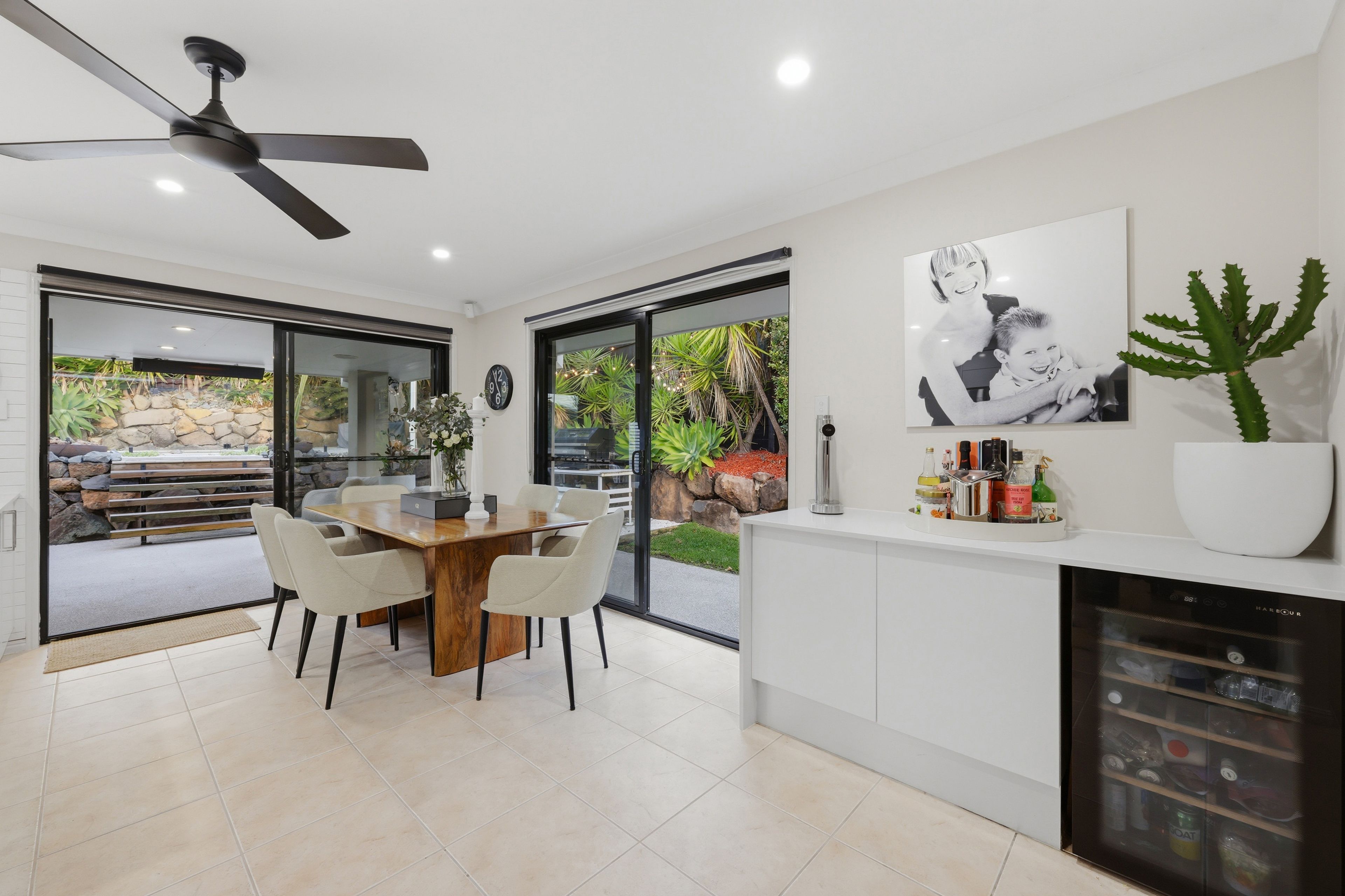 1 Watego Crescent — photo 12 of 30