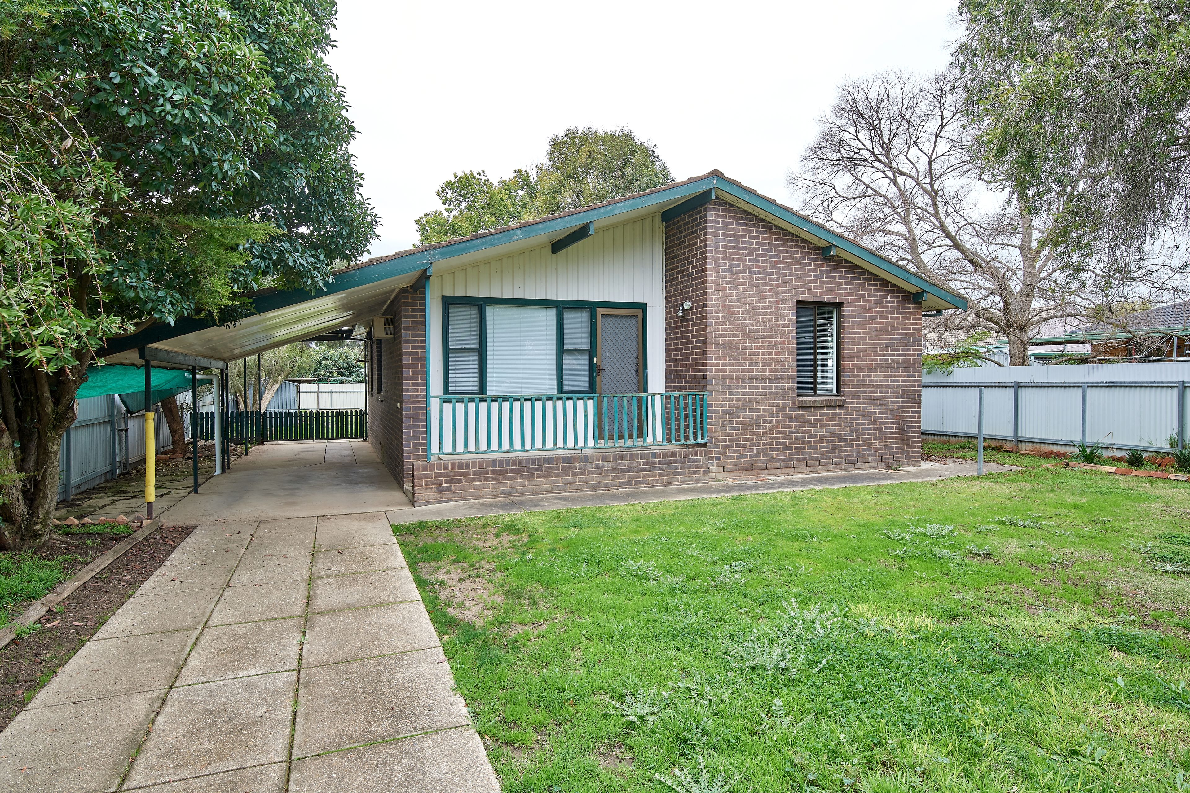 3 O'Connor Street, Tolland NSW 2650