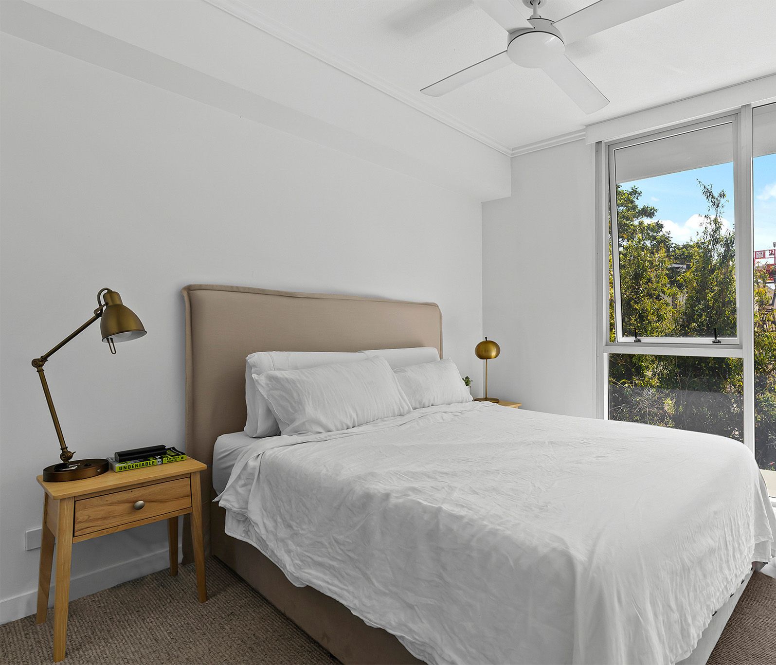 209/113 Commercial Road — photo 7 of 9