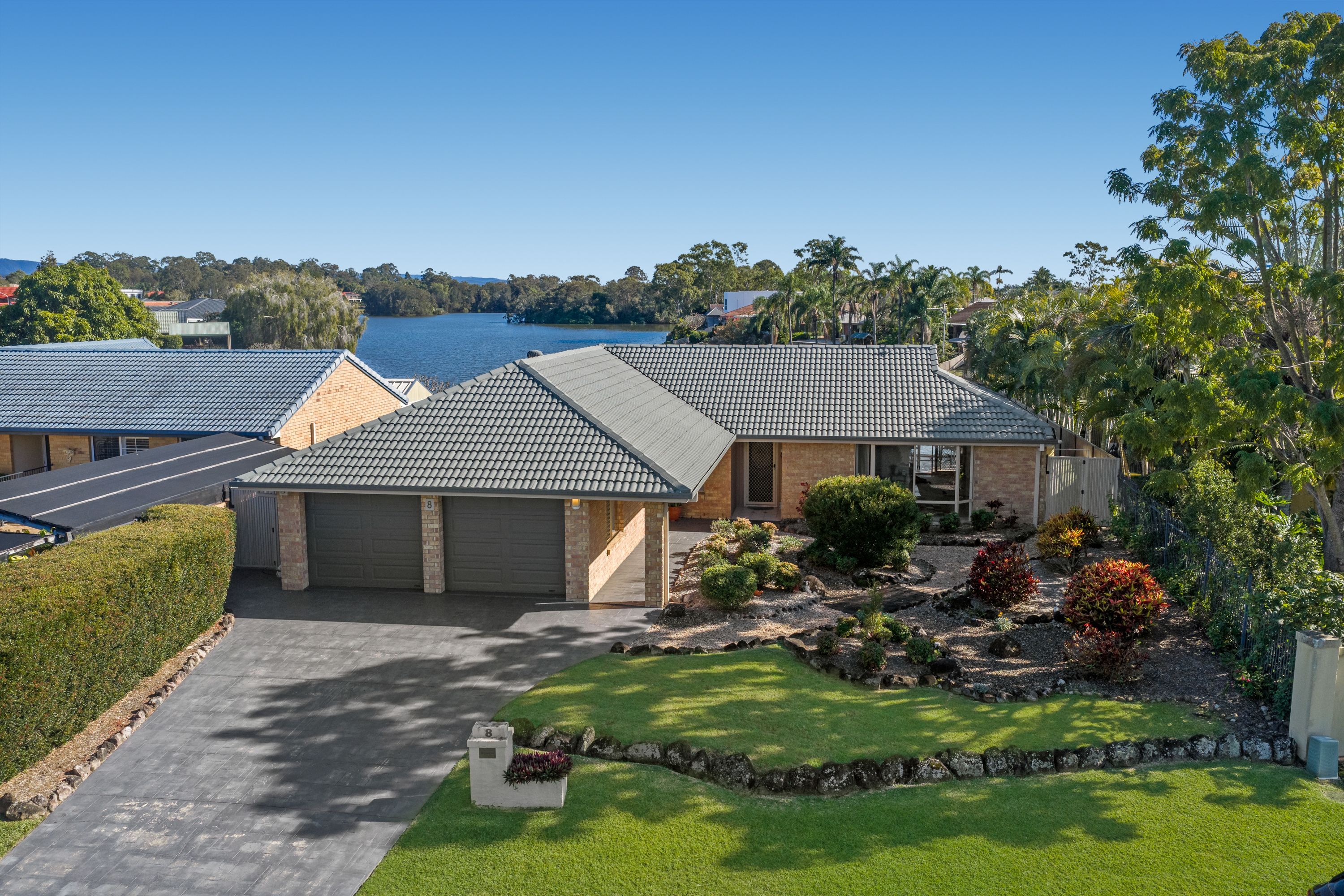 8 Newport Drive, Robina, QLD 4226