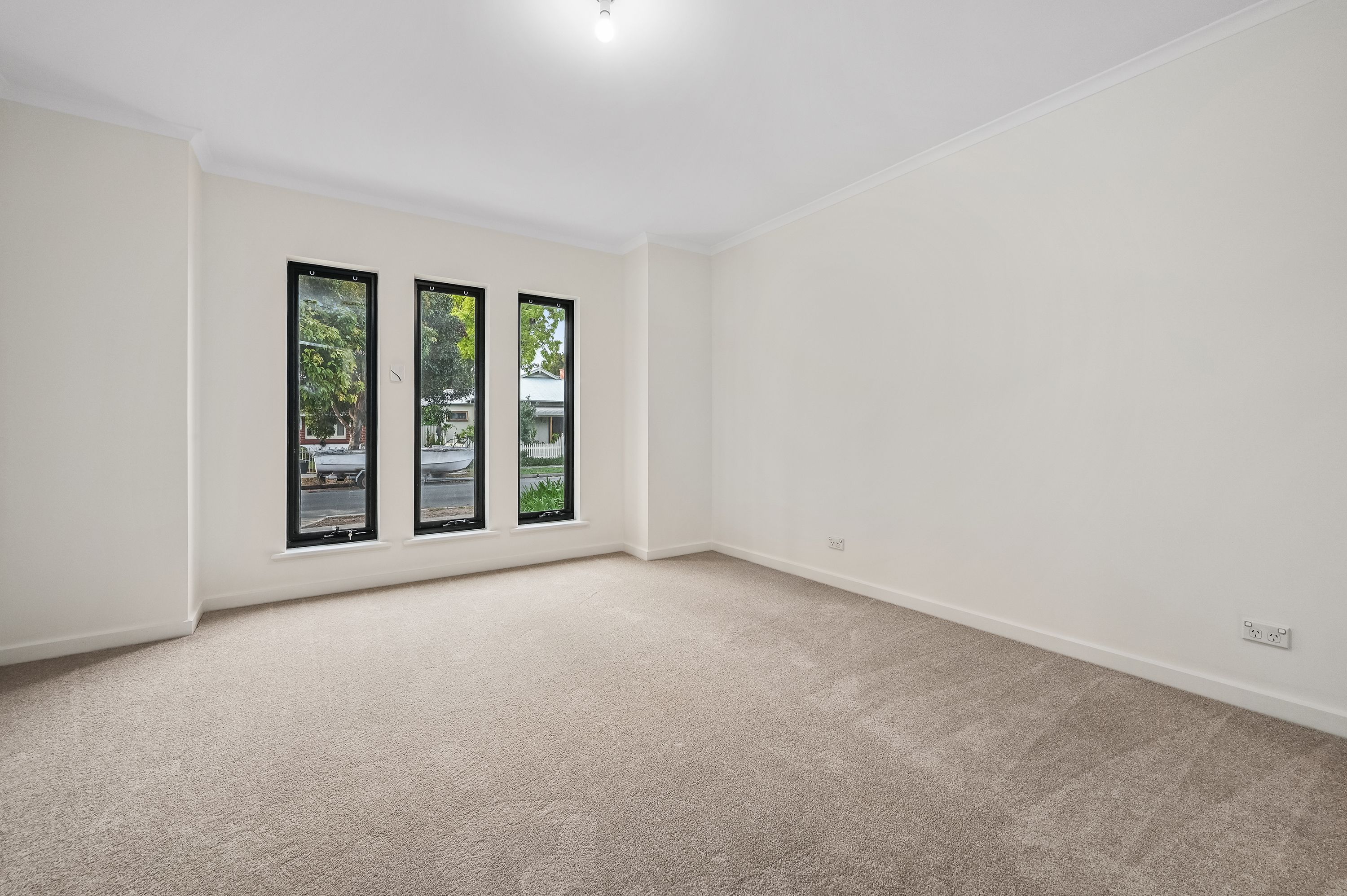 38 Claughton Road — photo 4 of 21