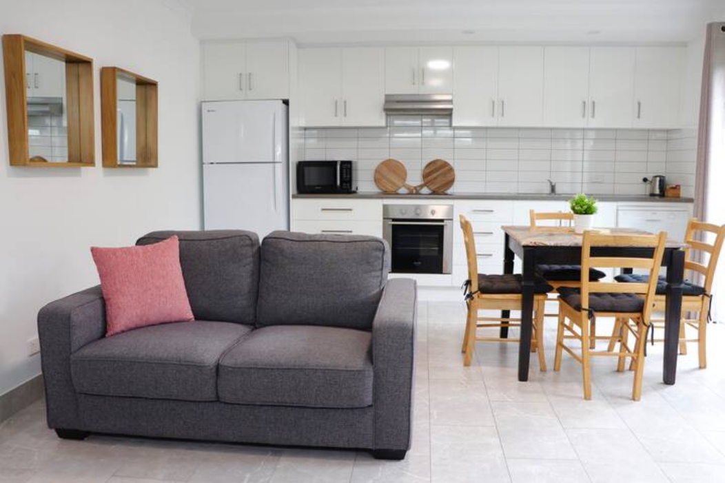 2/16 King Street, Myrtleford, VIC 3737 Holiday Rental Ray White