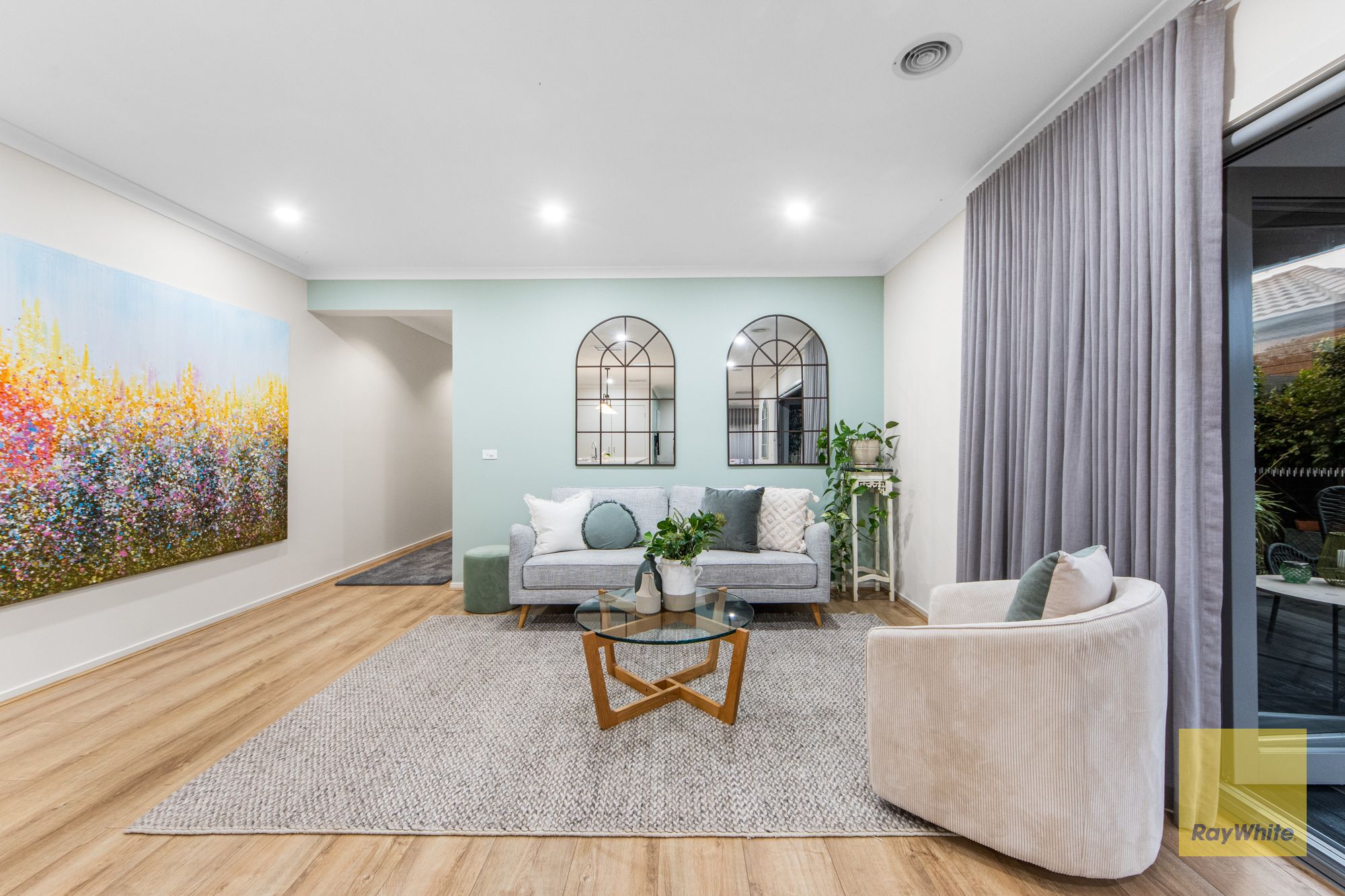 27 Albanvale Drive — photo 8 of 20