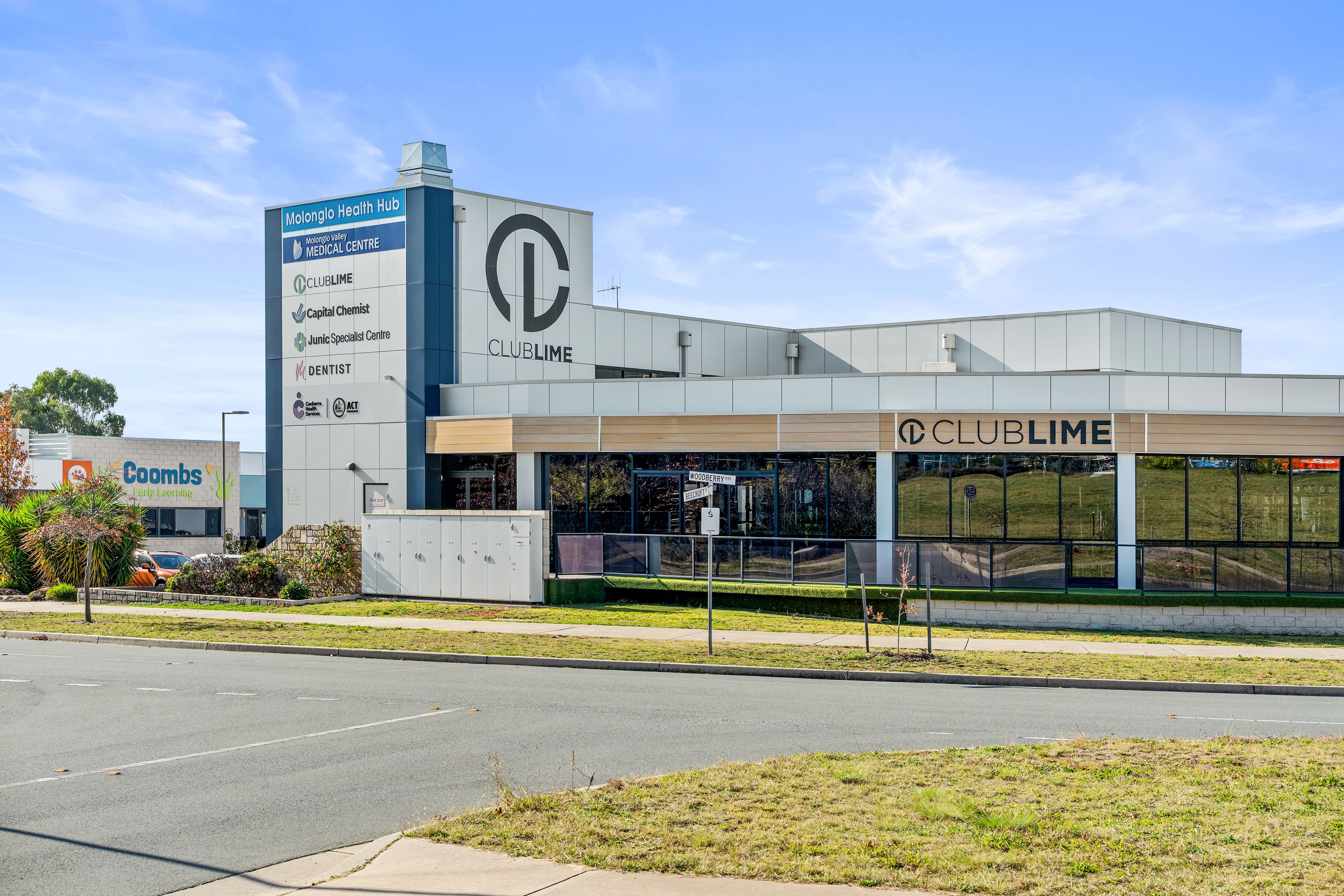 27/90 John Gorton Drive — photo 30 of 30
