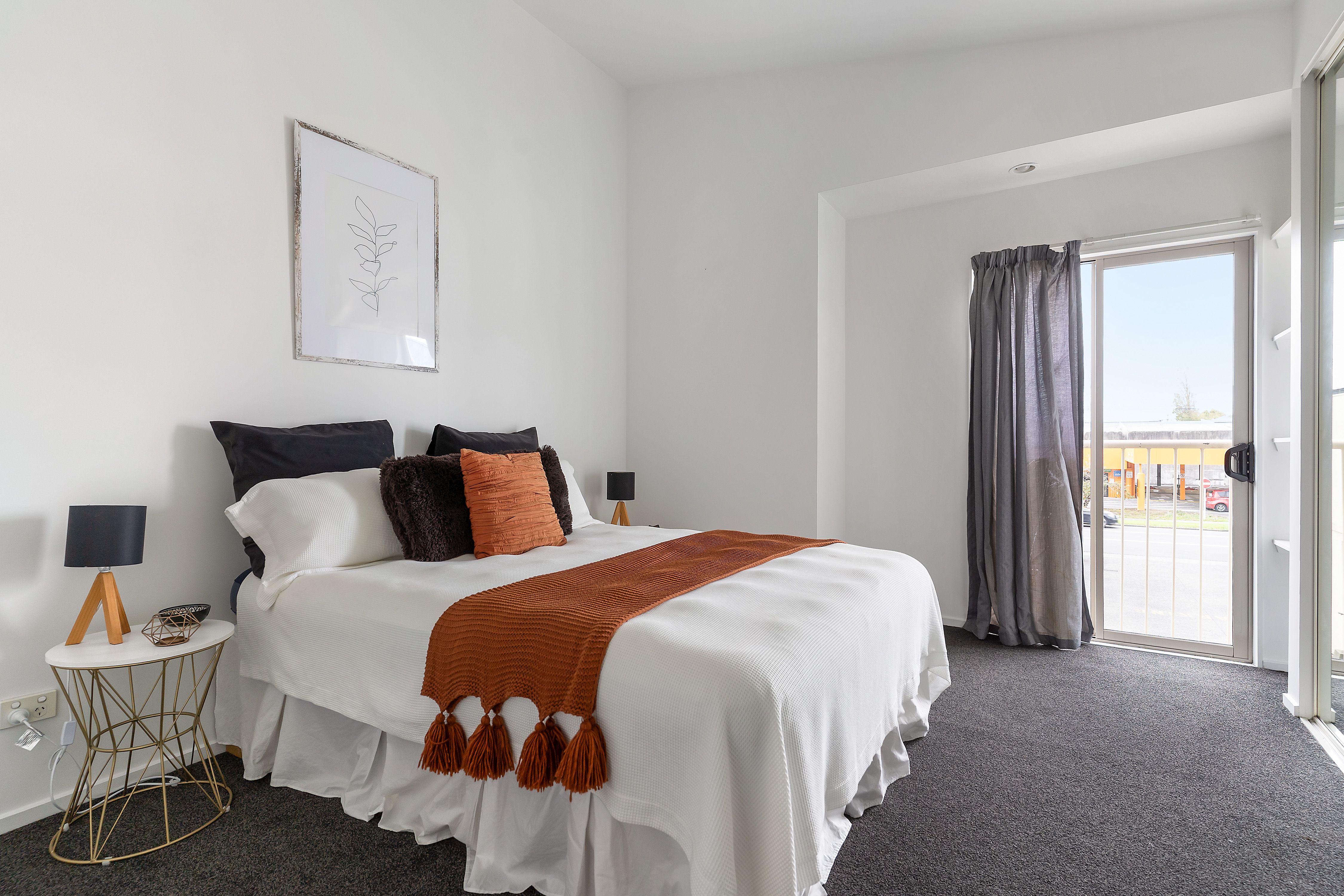 8/85 Portage Road, New Lynn, Waitakere City