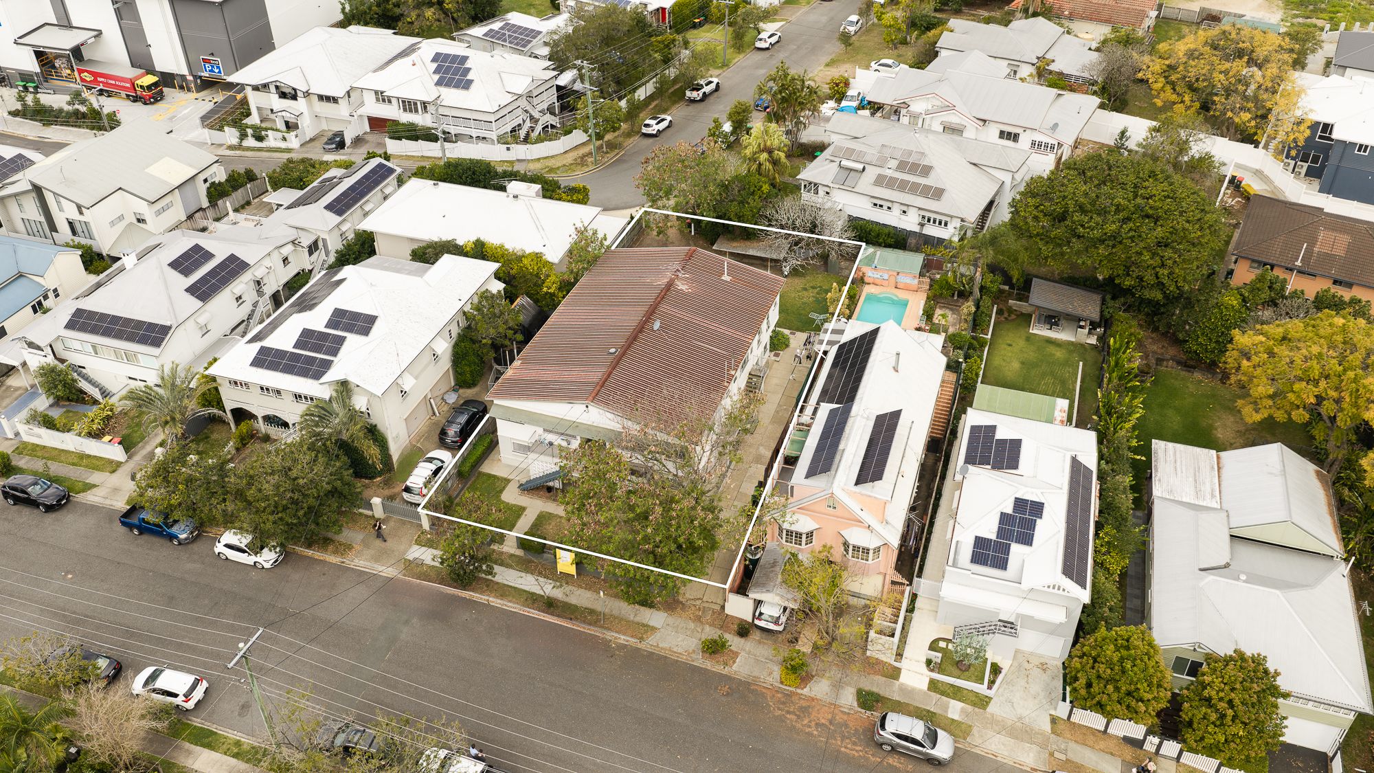 20 Lucy Street — photo 3 of 5