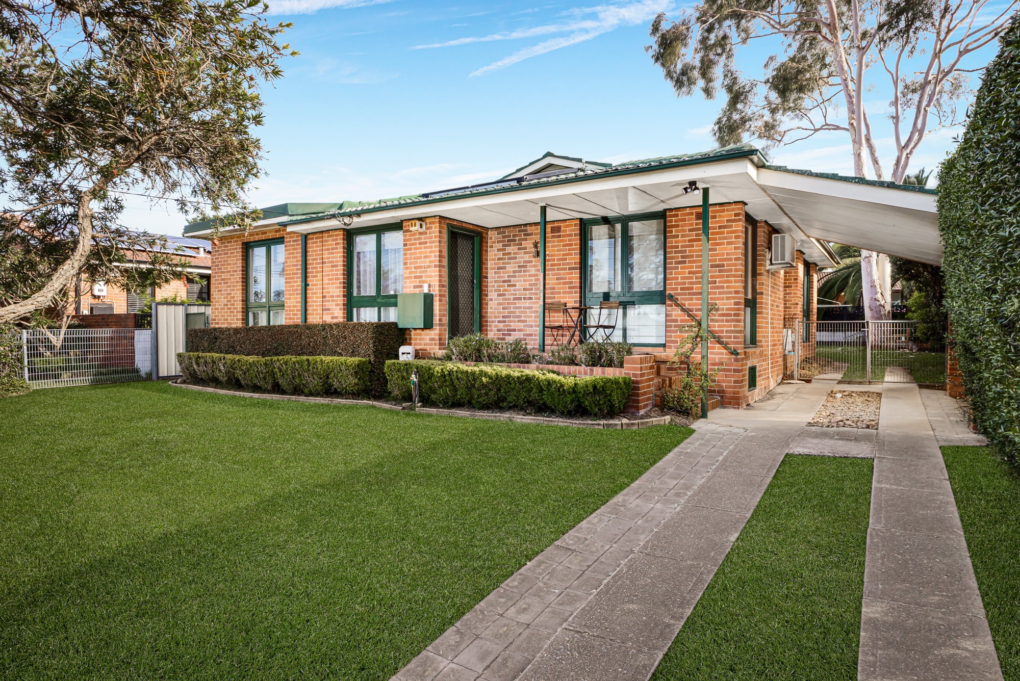21 Parkes Crescent, Blackett, NSW 2770