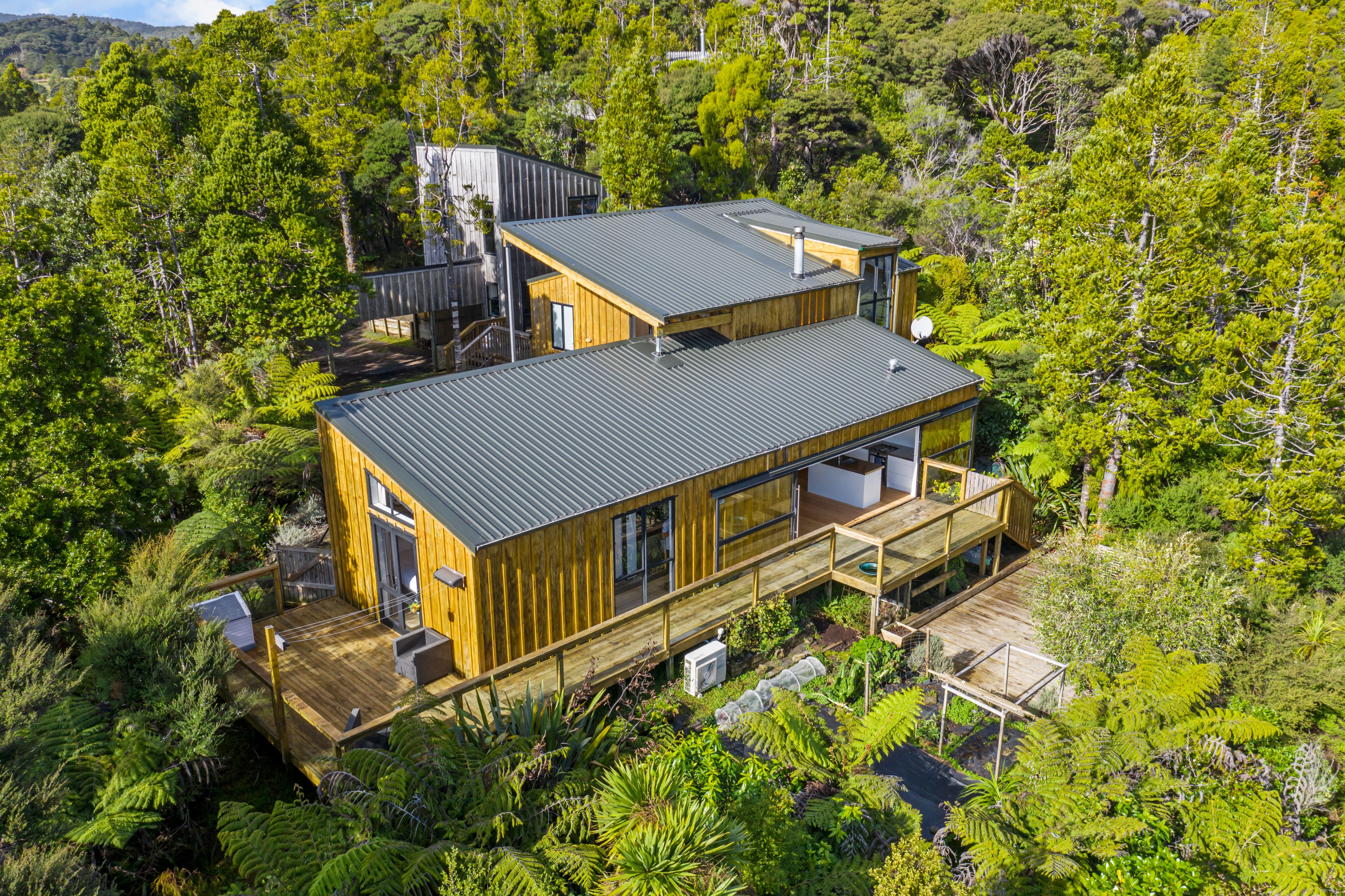 113 Lone Kauri Road, Karekare, Waitakere City