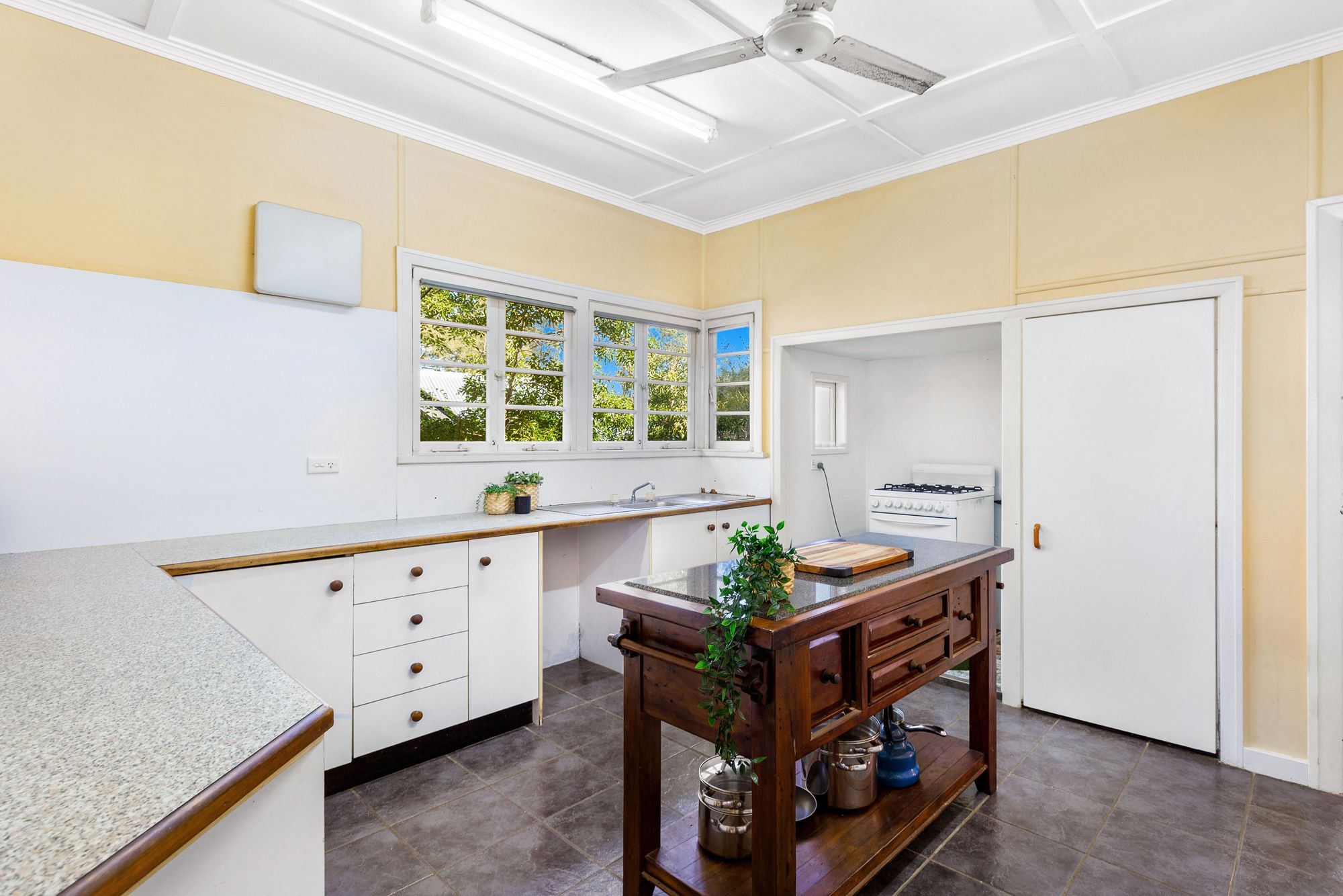 55 Elizabeth Street, Sherwood, QLD 4075