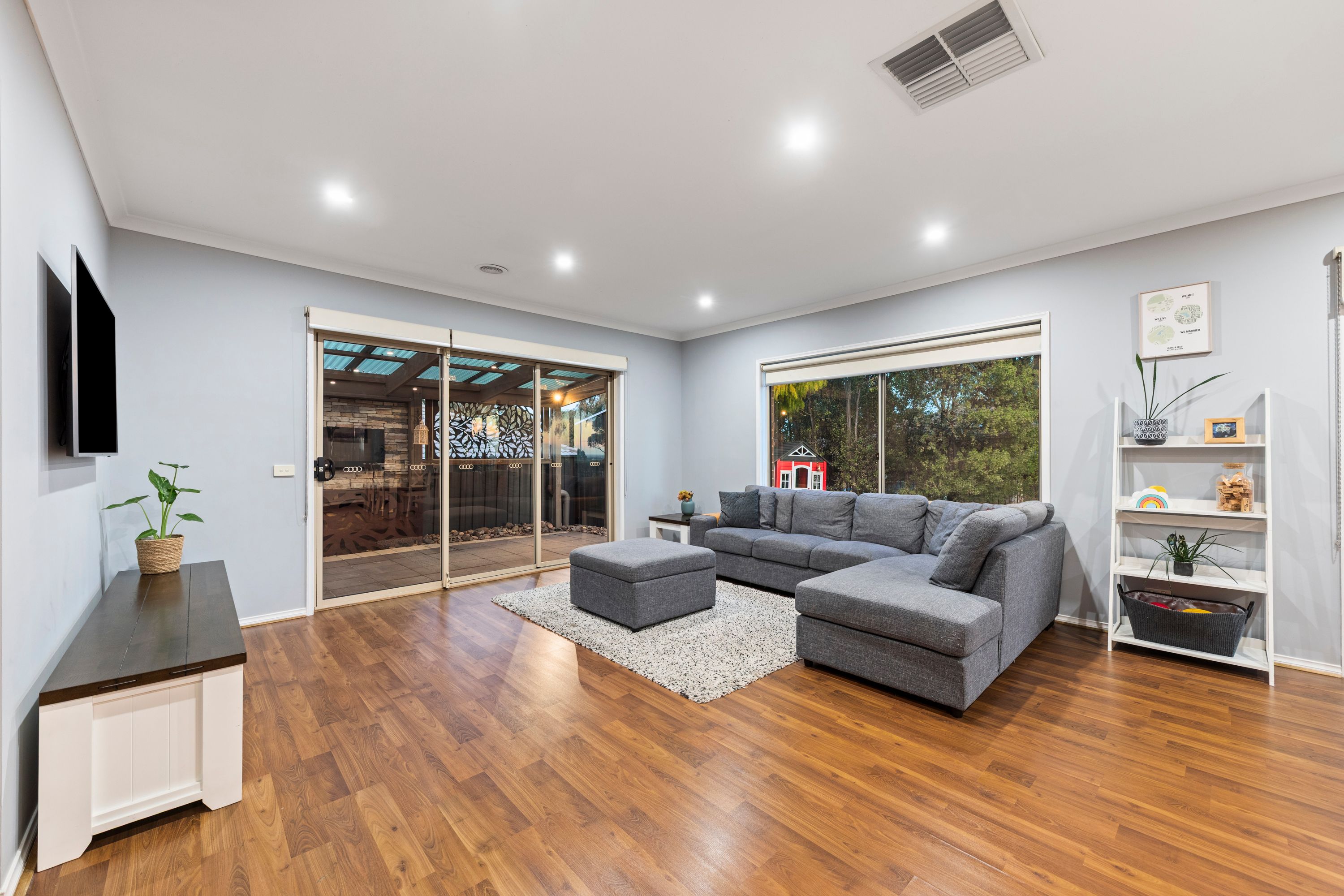 20 Waterside Drive — photo 4 of 30
