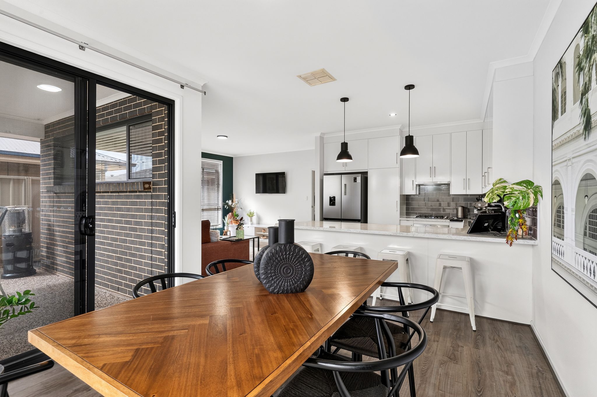 25 Costa Street — photo 10 of 13