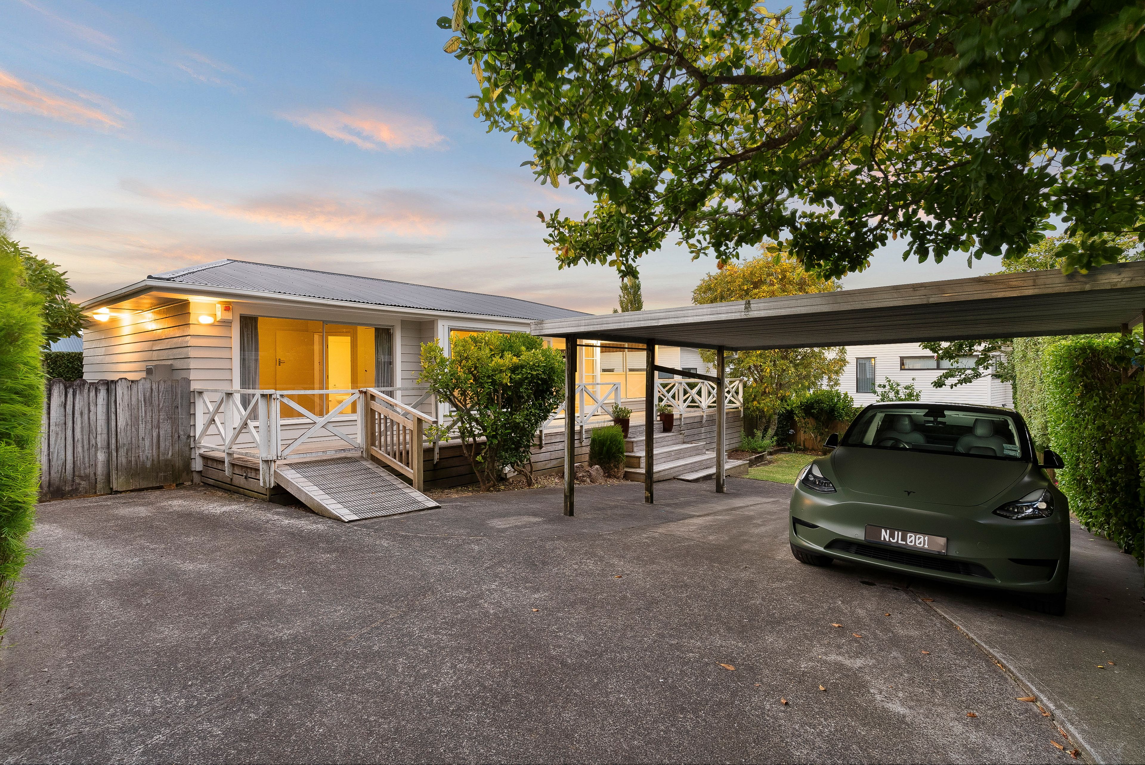 27 Banks Road, Mount Wellington, Auckland City