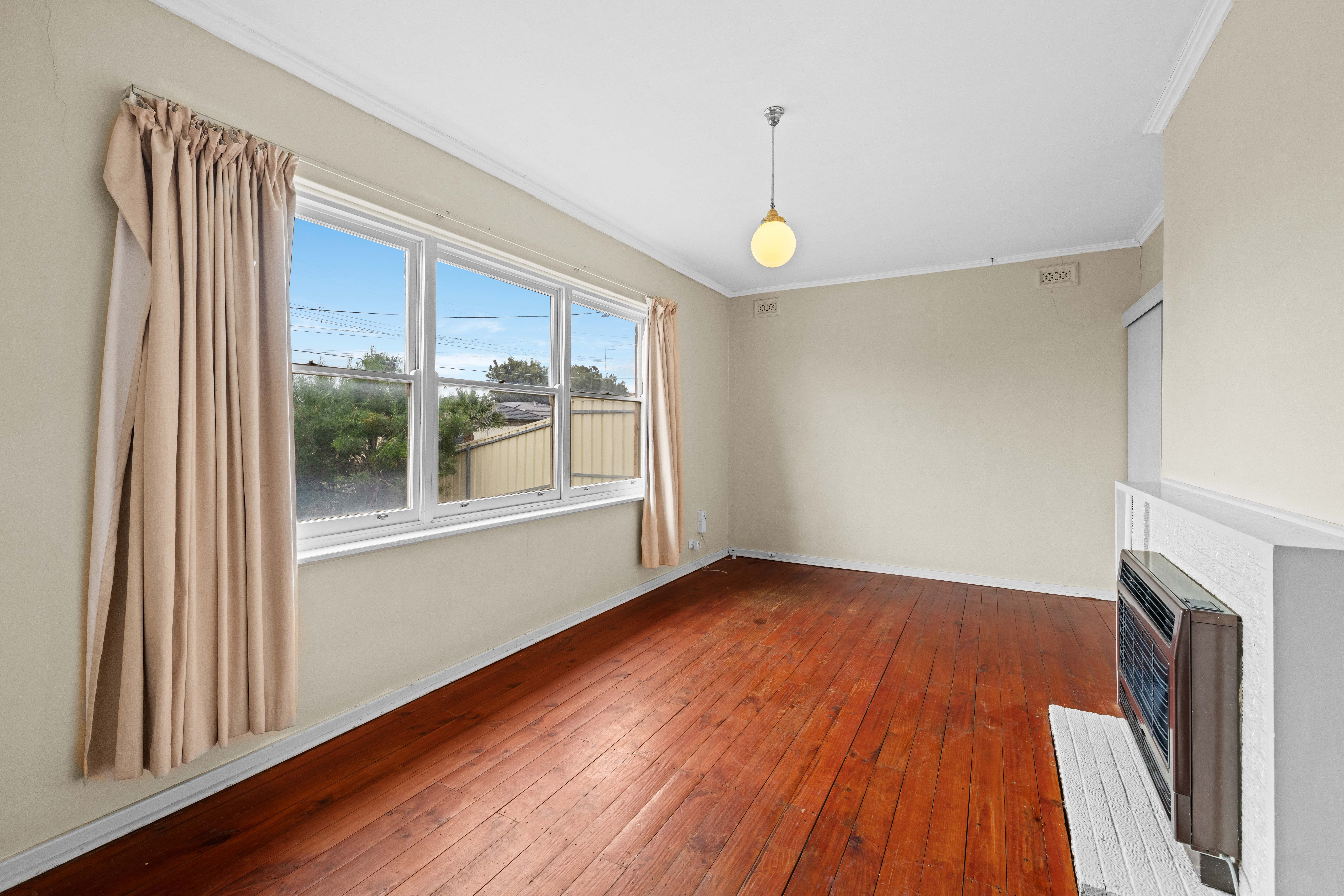 43 Whittington Street — photo 4 of 22
