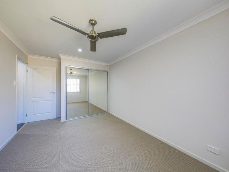 5 Moonie Crescent, Brassall, QLD 4305