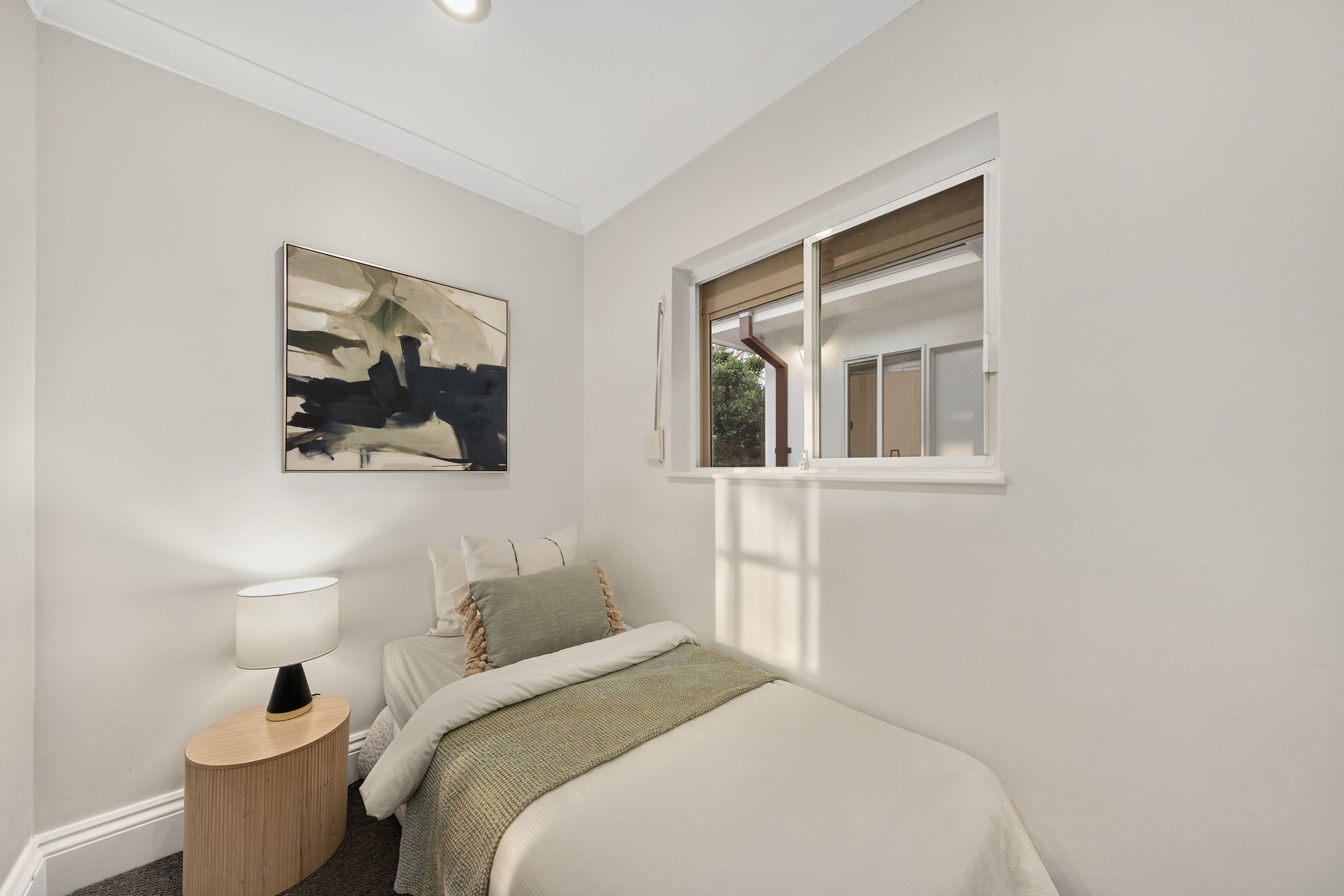 27 Cashel Street — photo 13 of 20