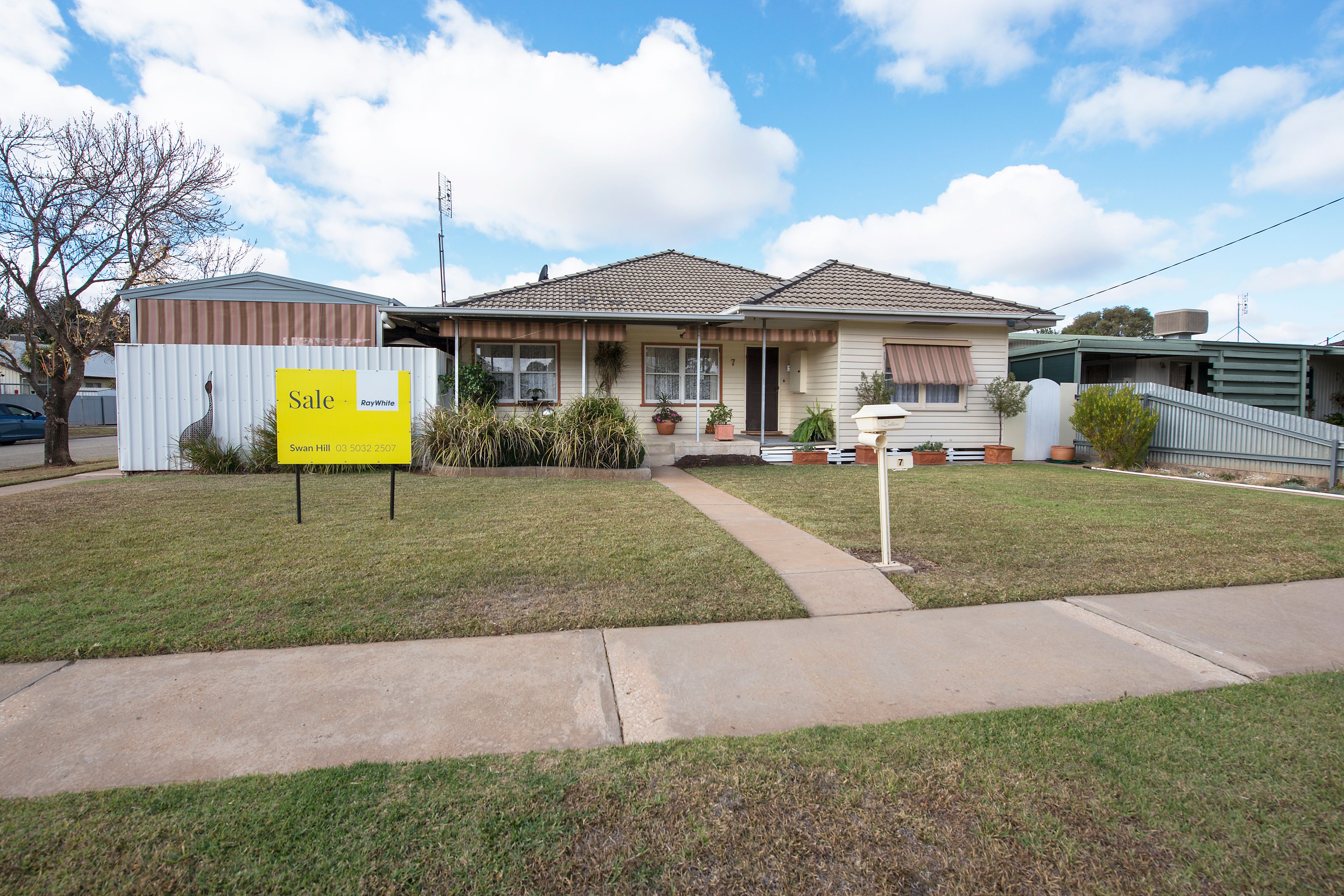 7 Holloway Grove, Swan Hill VIC 3585