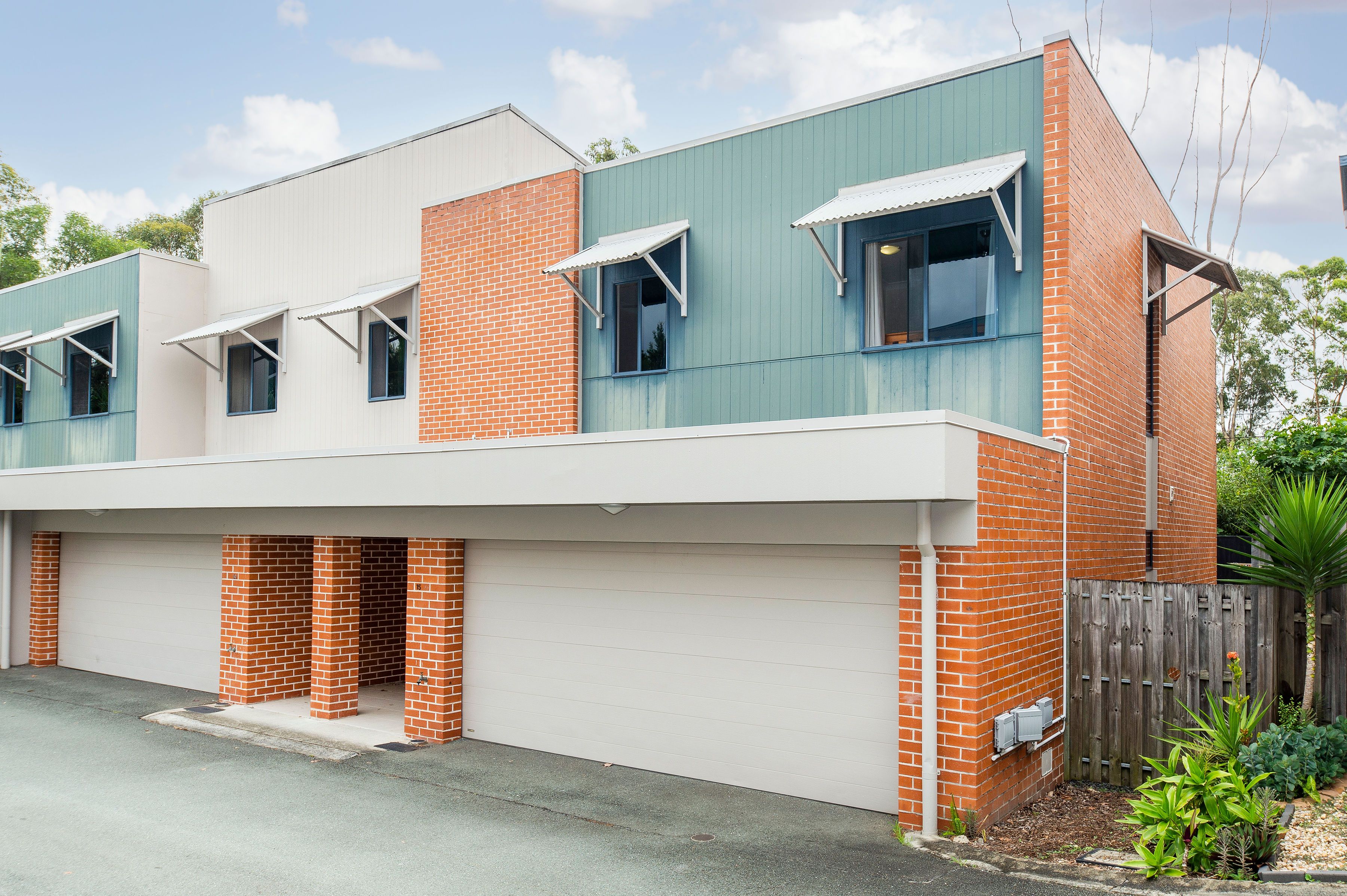15/170 Whiting Street, Labrador, QLD 4215