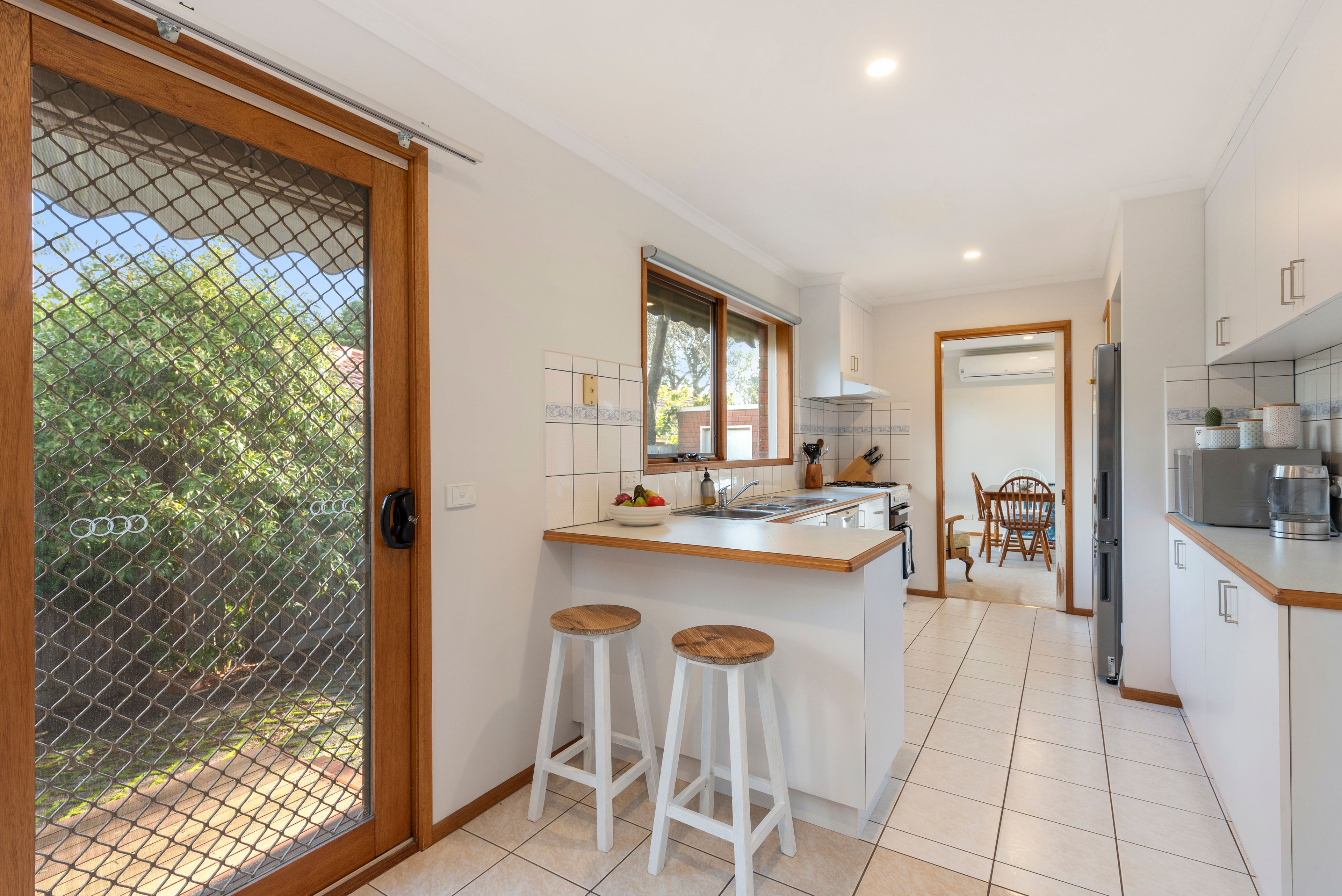2/19 St Elmo Avenue, Ferntree Gully, VIC 3156