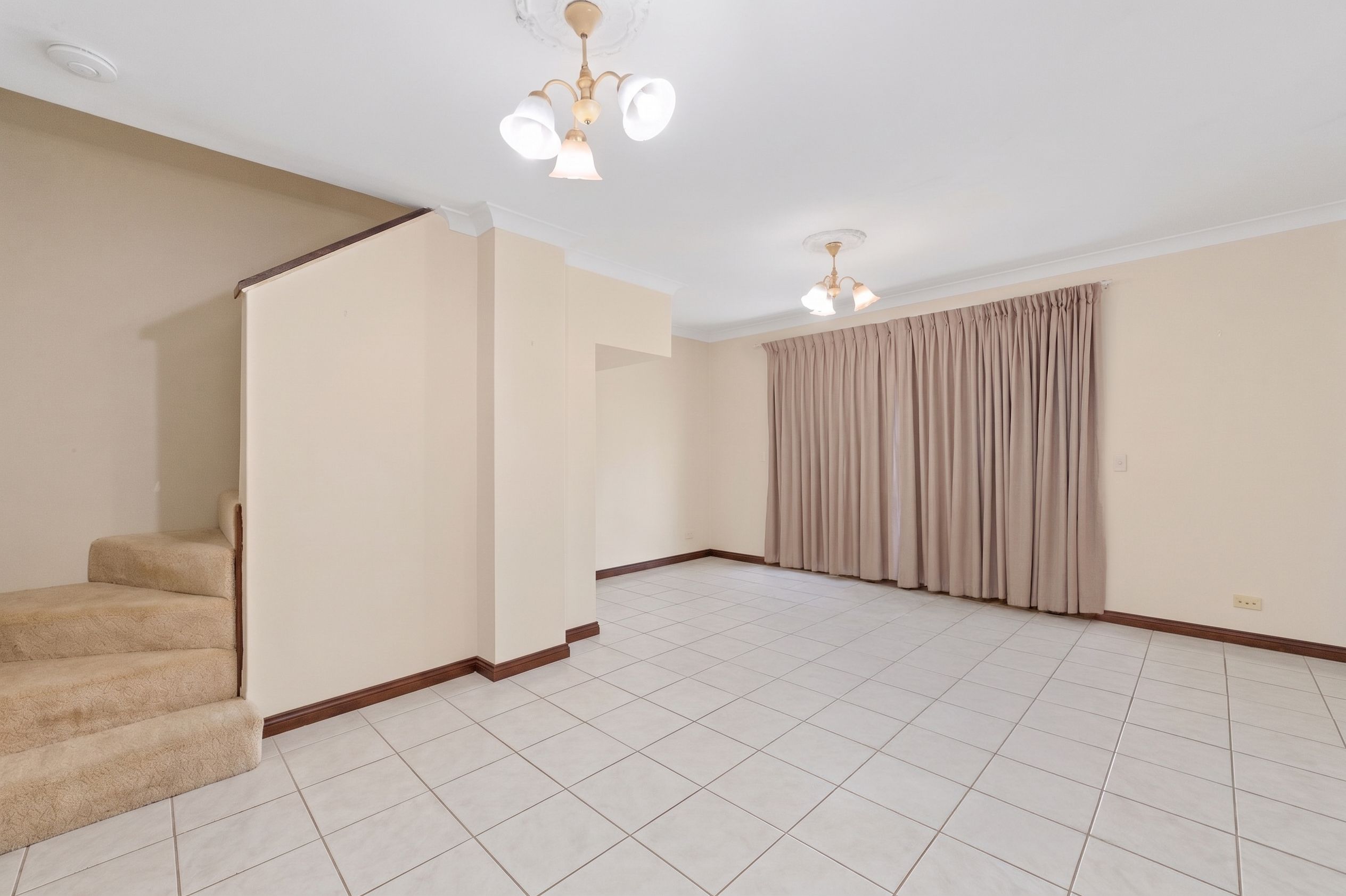 4/13 Baralda Court — photo 5 of 17