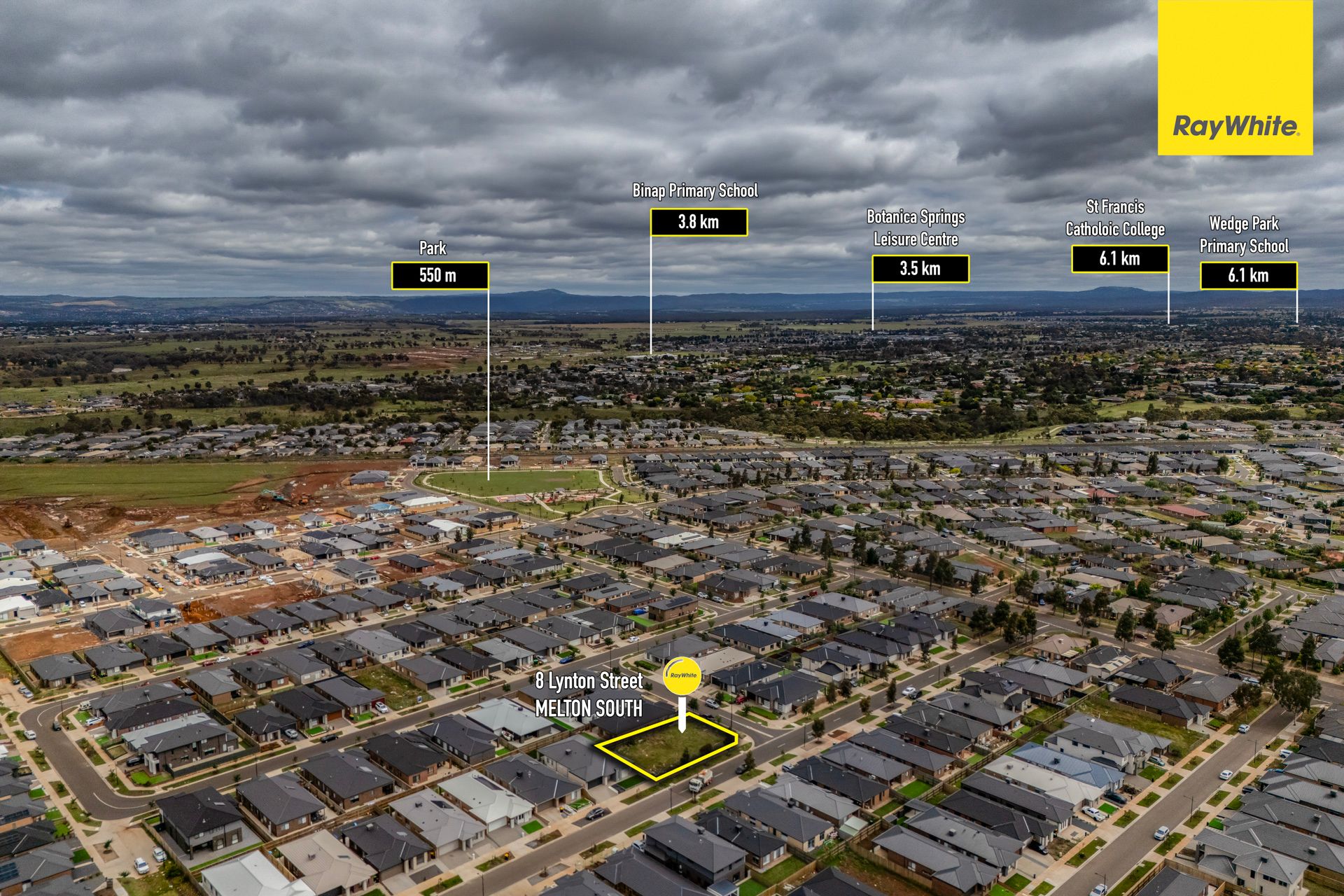 8 Lynton Street, Melton South, VIC 3338