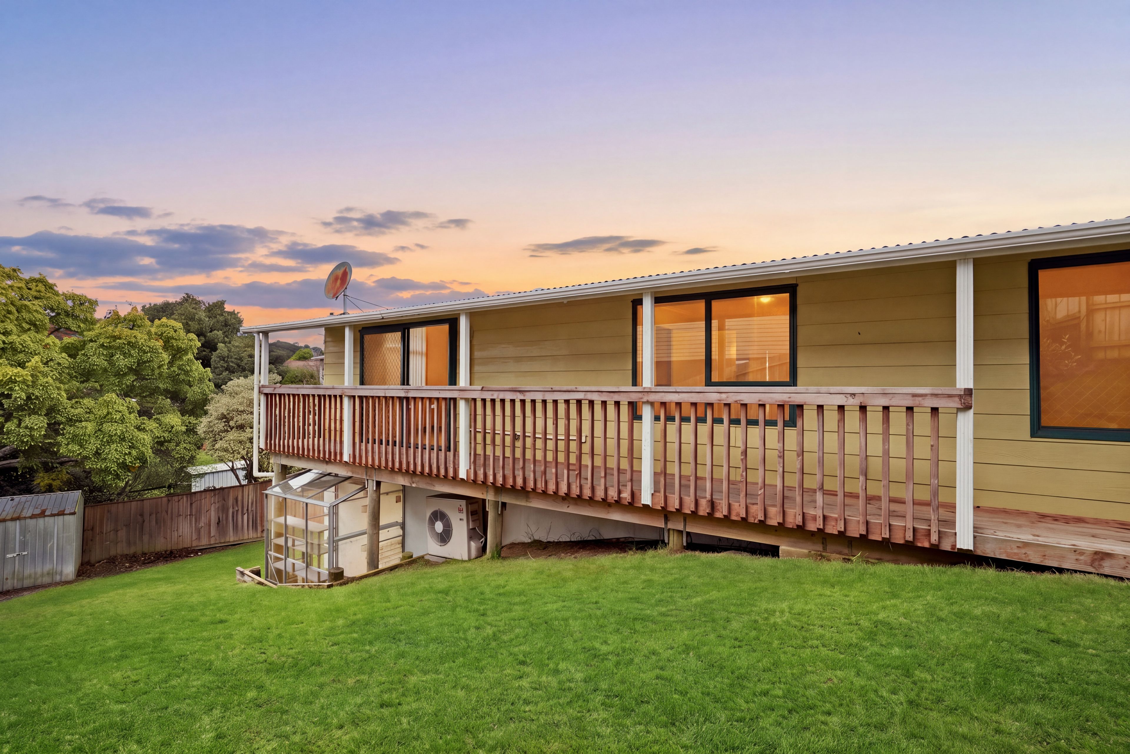 25A Levesque Street, Birkdale, North Shore City