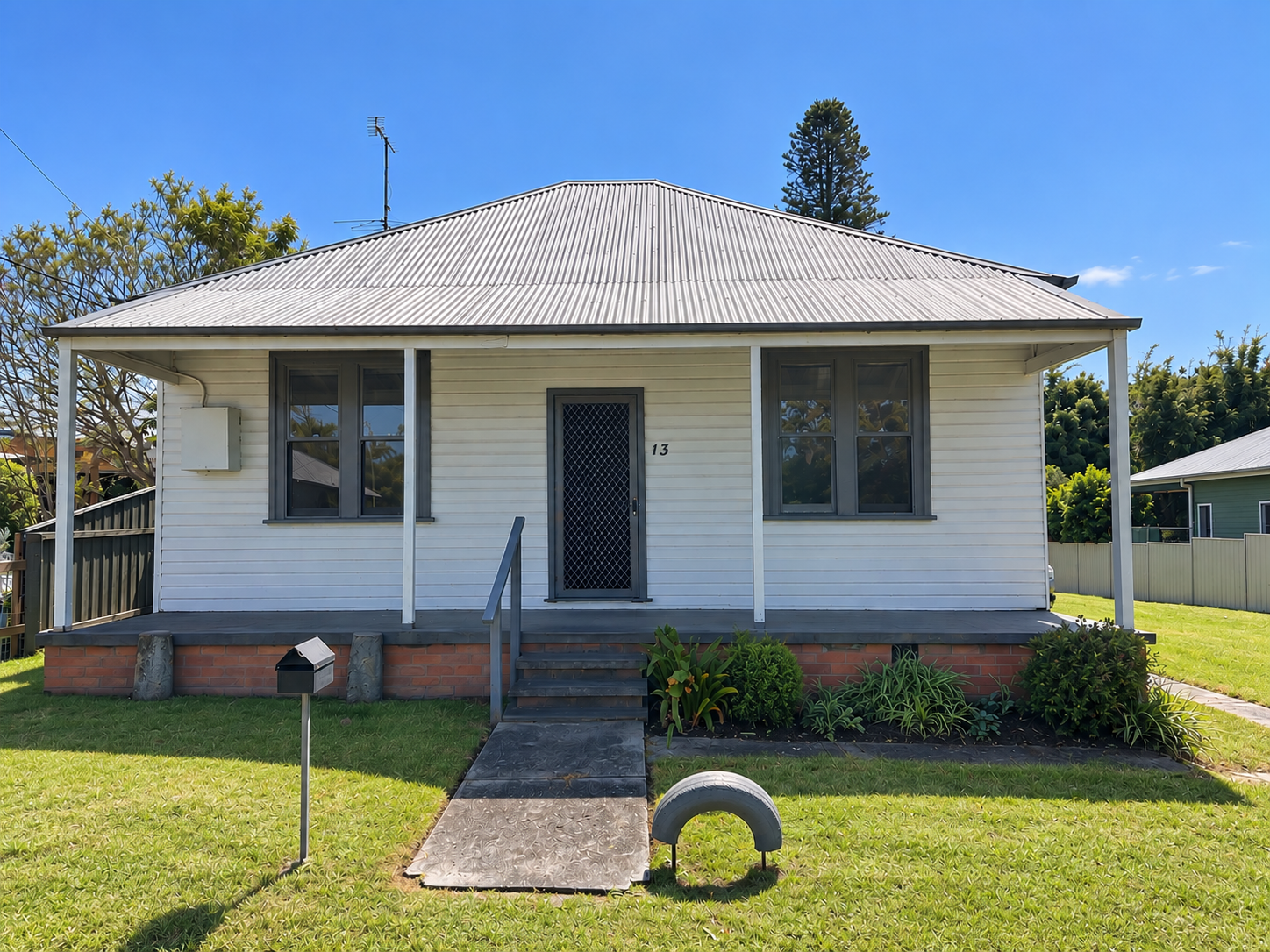 13 Margaret Street — photo 12 of 12