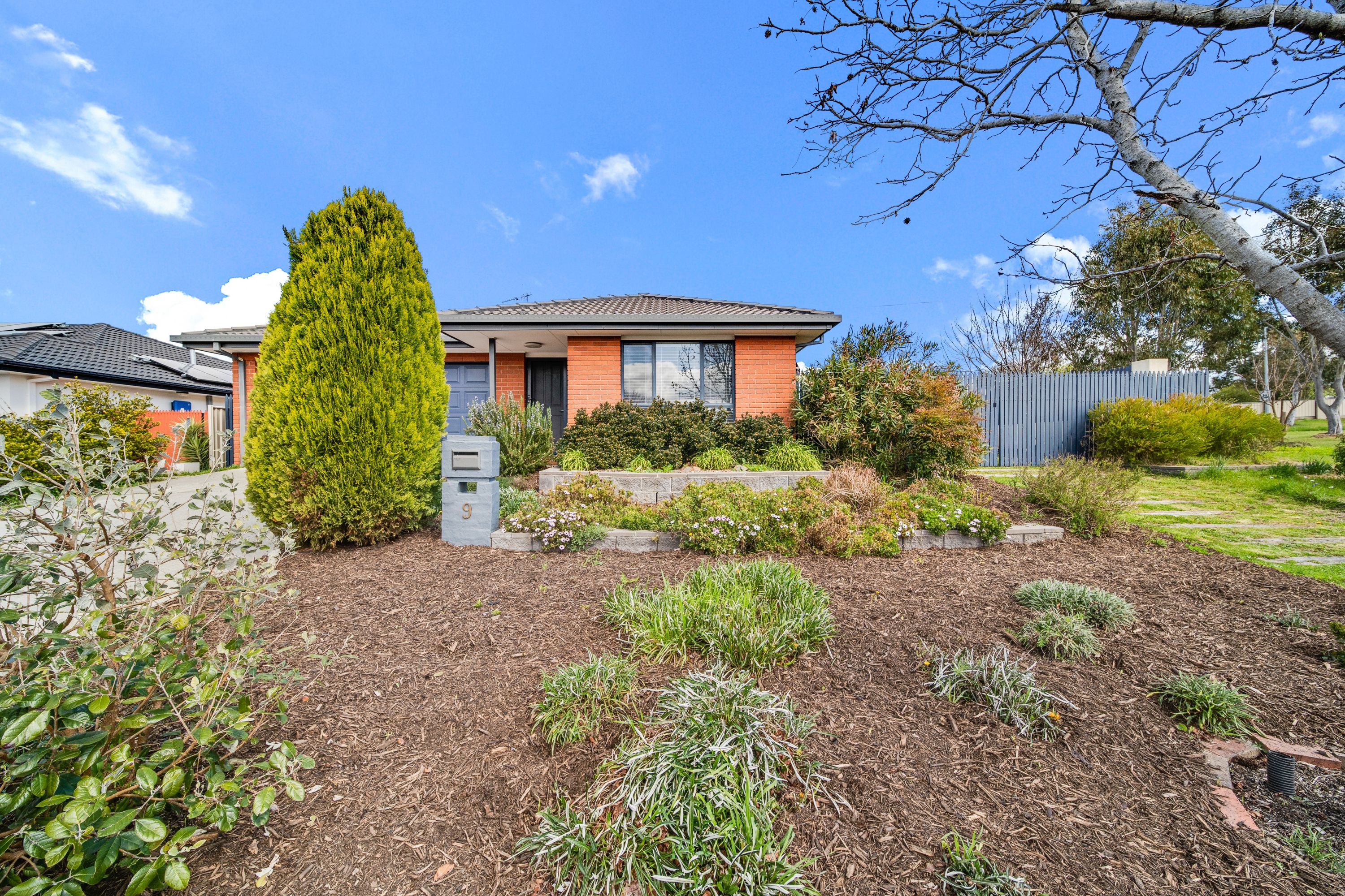 9 Stump Jump Crescent, Dunlop ACT 2615