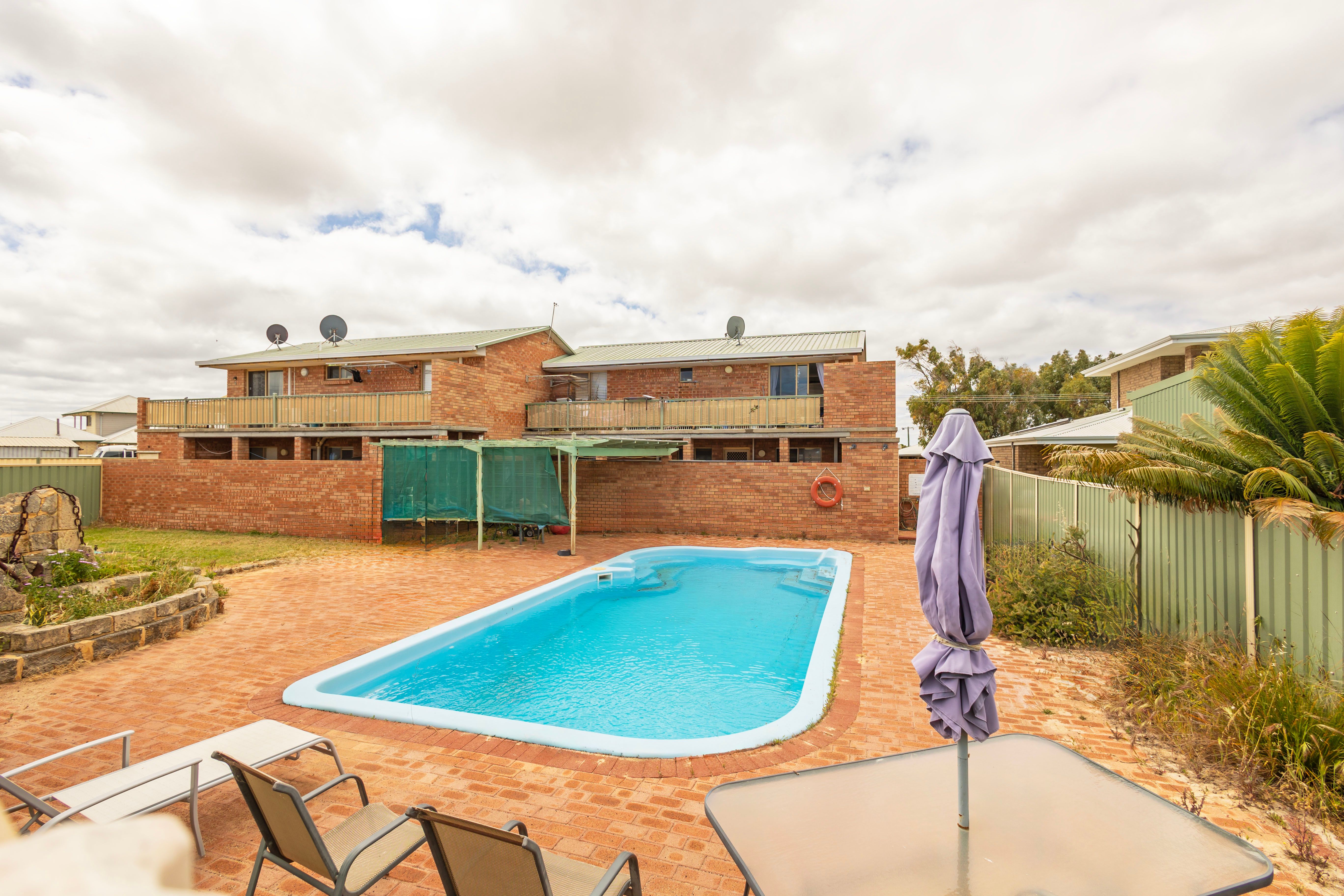 Unit 4/3 Tuart Street, Leeman, WA 6514