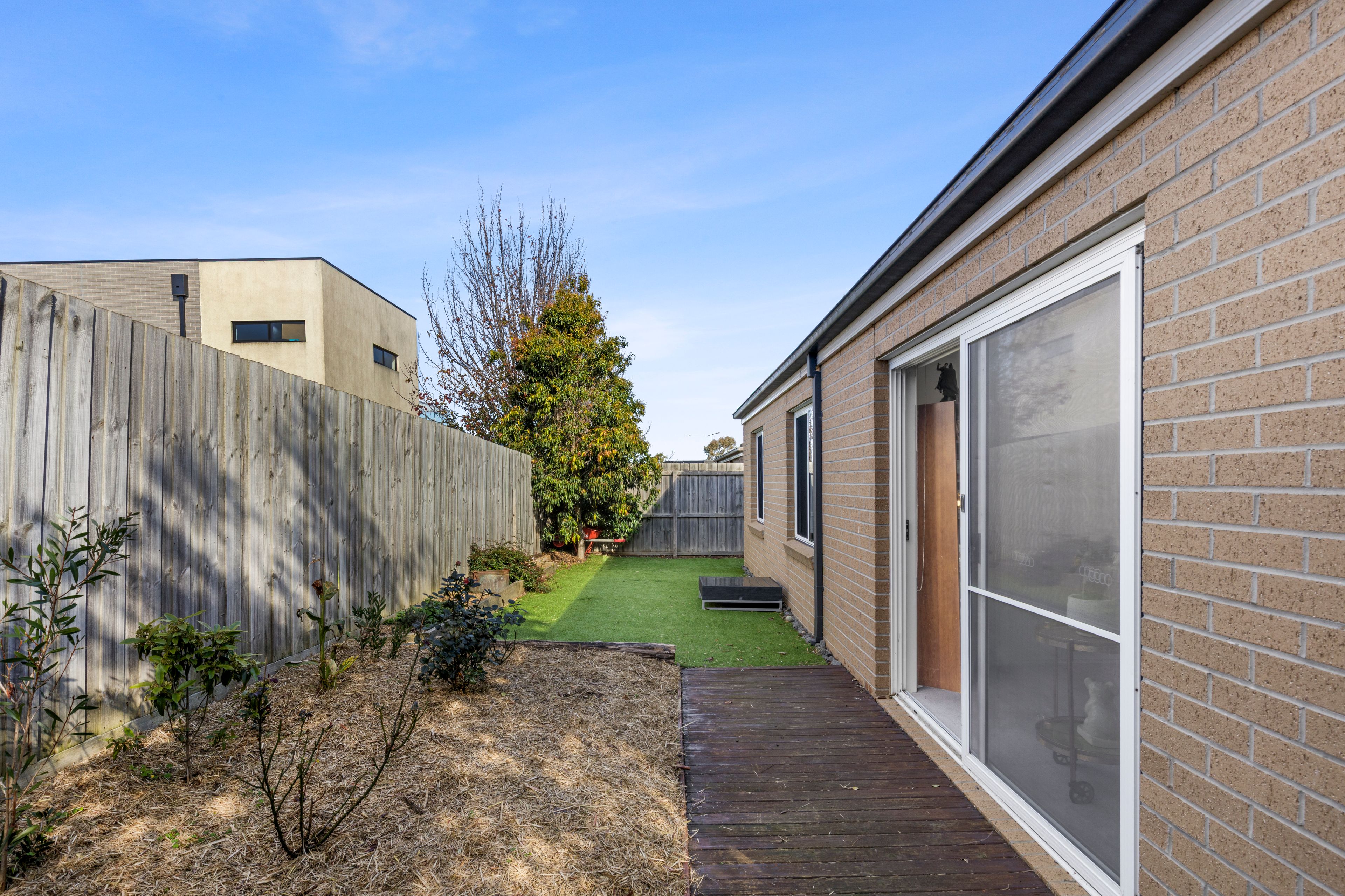5 Mumm Street — photo 14 of 17