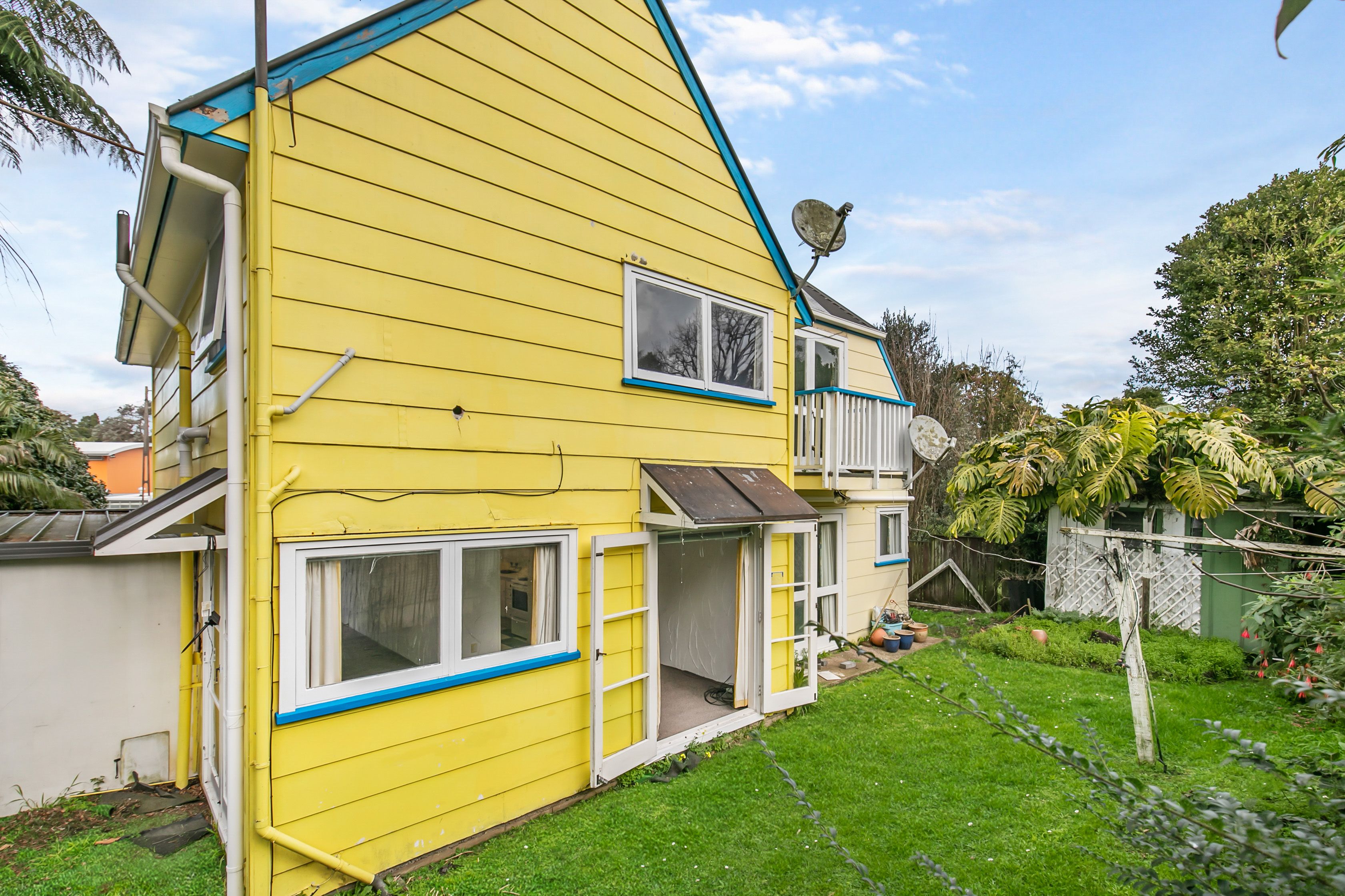 3/27 Lagoon Drive, Panmure, Auckland City