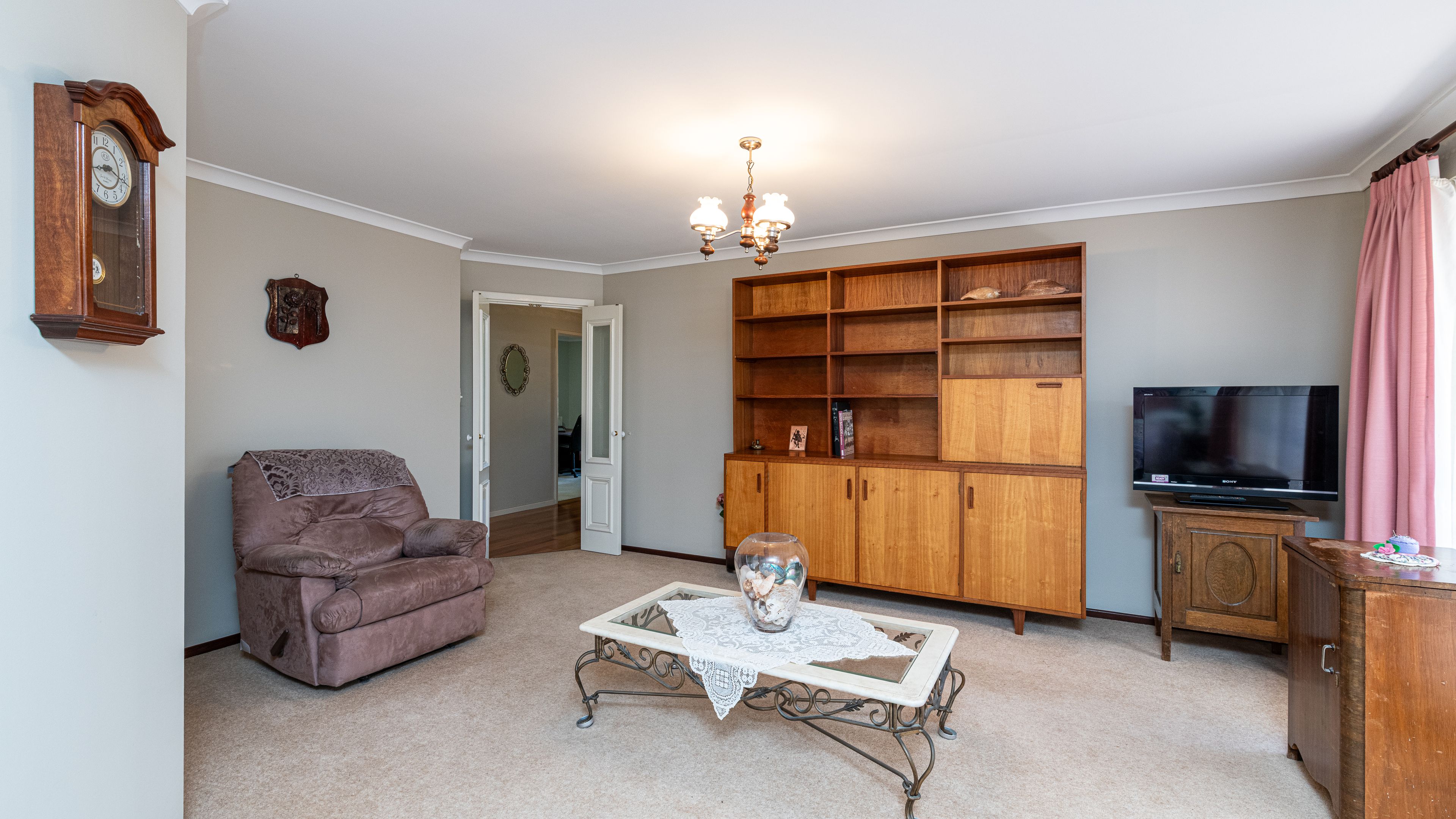 104 Lucy Victoria Avenue — photo 5 of 30