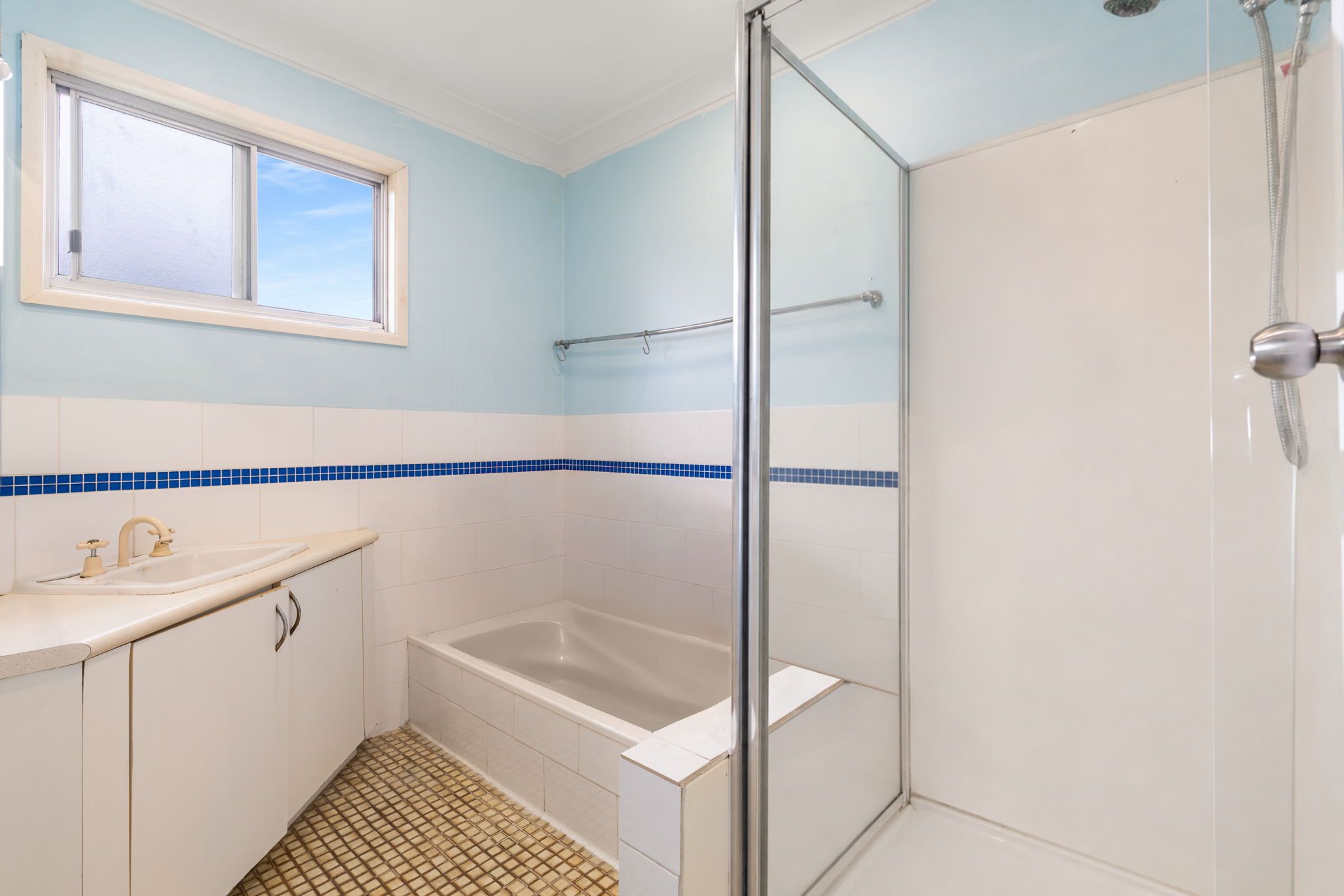 62 Carinya Street — photo 10 of 21