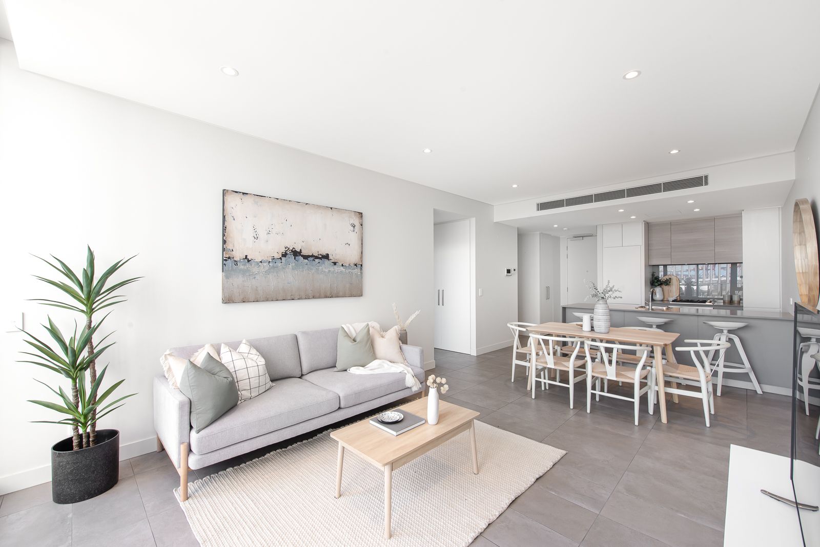 503/7 Cattalini Lane — photo 4 of 24