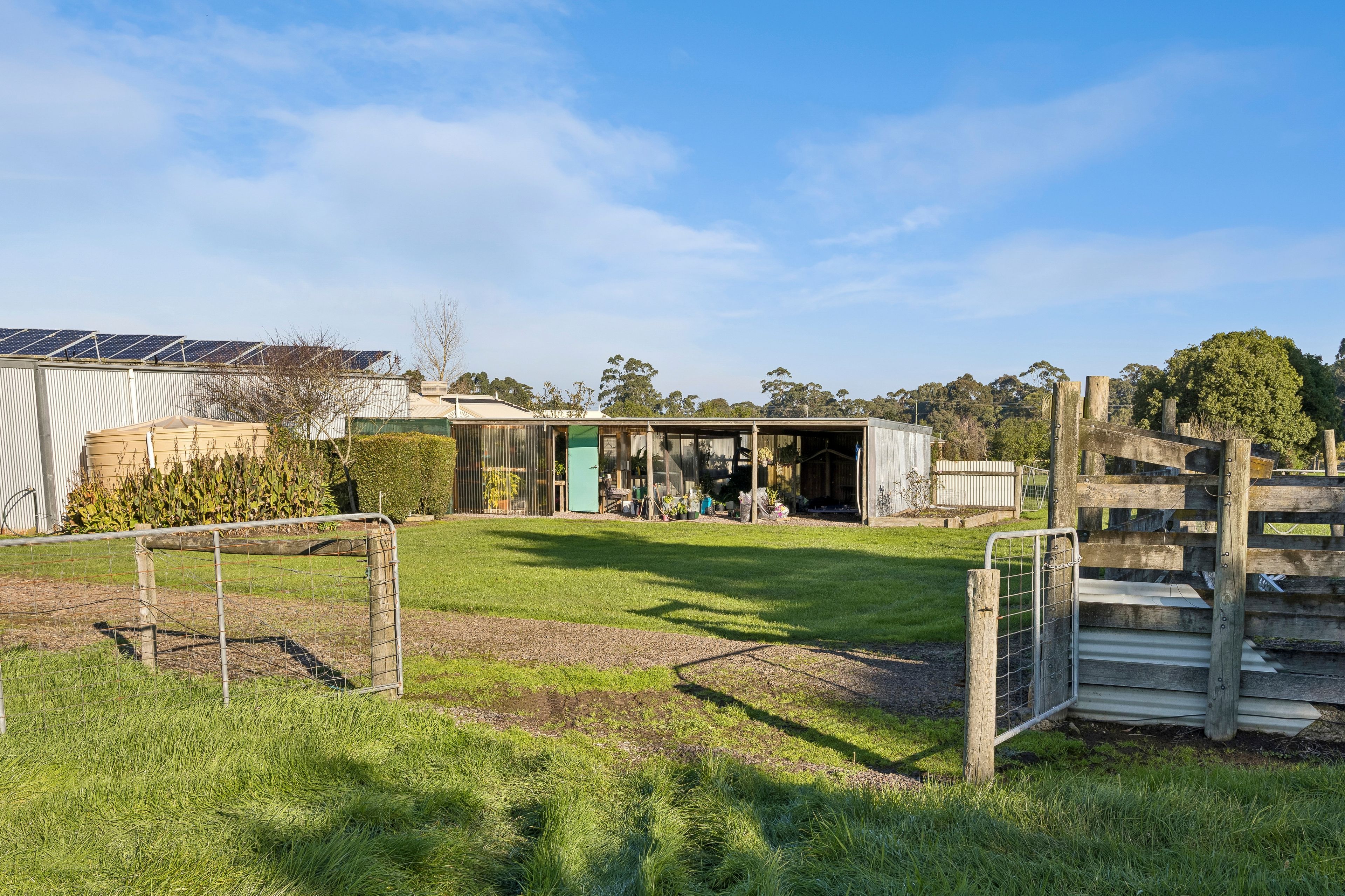 60 Roberts Road — photo 17 of 19
