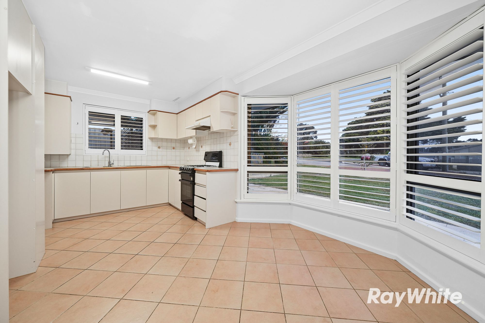 41 Bottlebrush Drive — photo 5 of 23