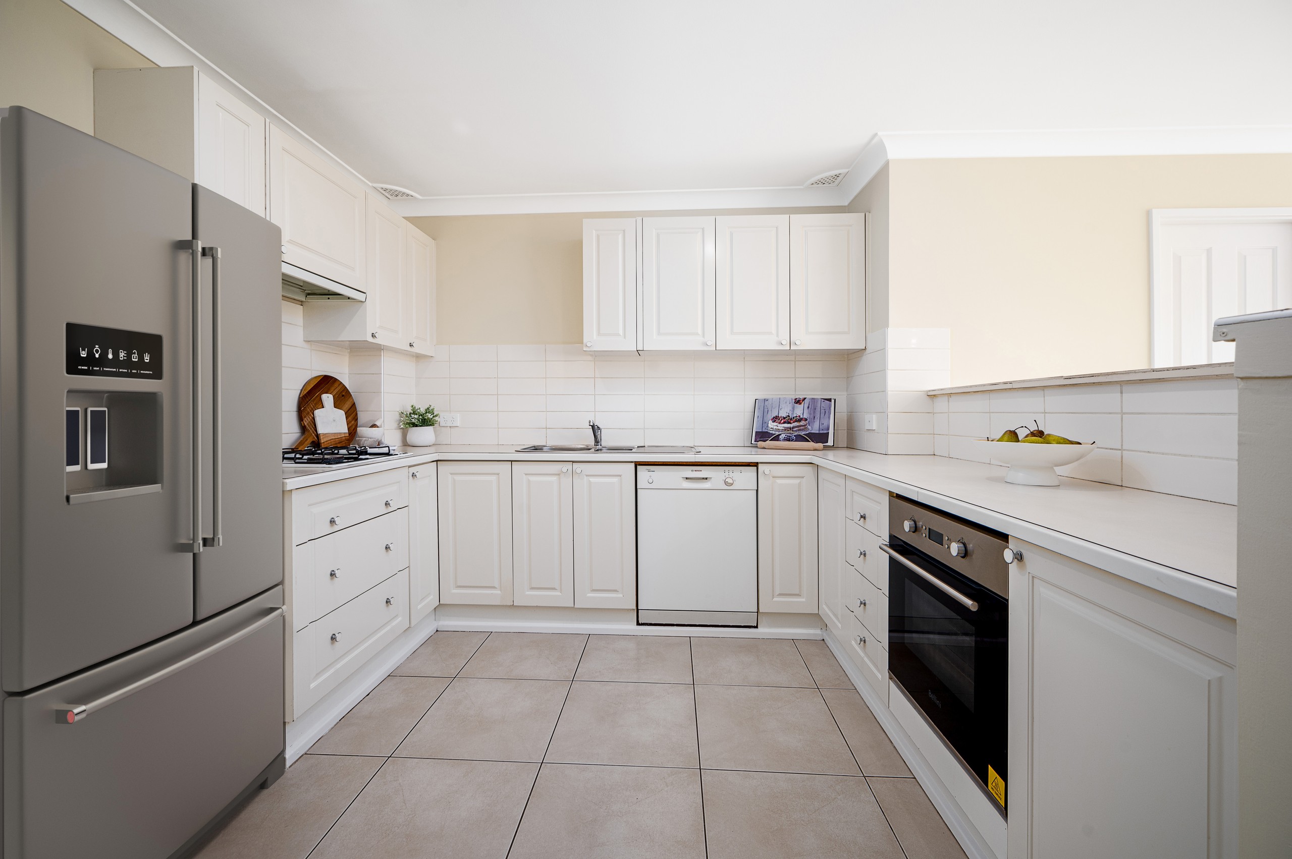 97 Remembrance Driveway, Tahmoor, NSW 2573