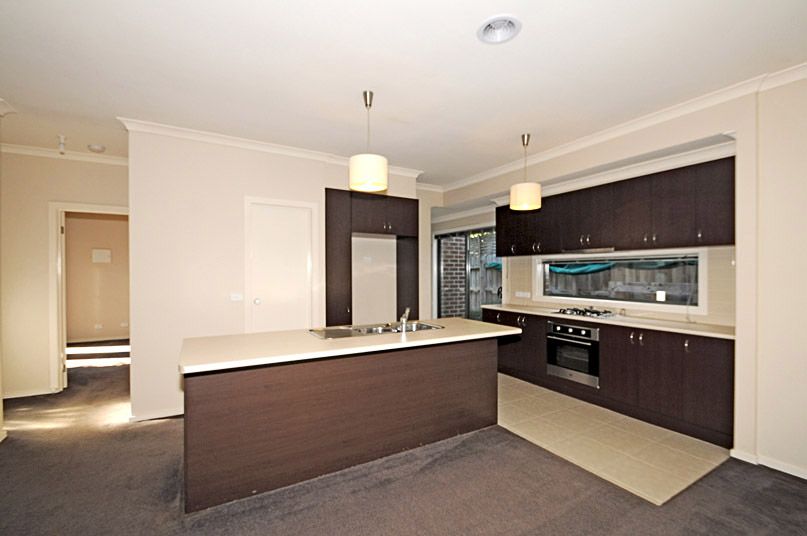 2/36 McComb Boulevard, Frankston South, VIC 3199