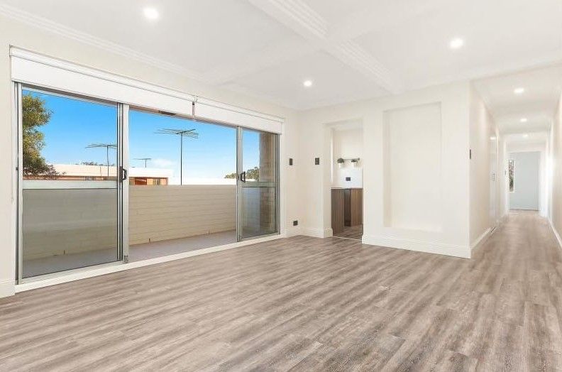 8/28 Moore Street, Campbelltown, NSW 2560