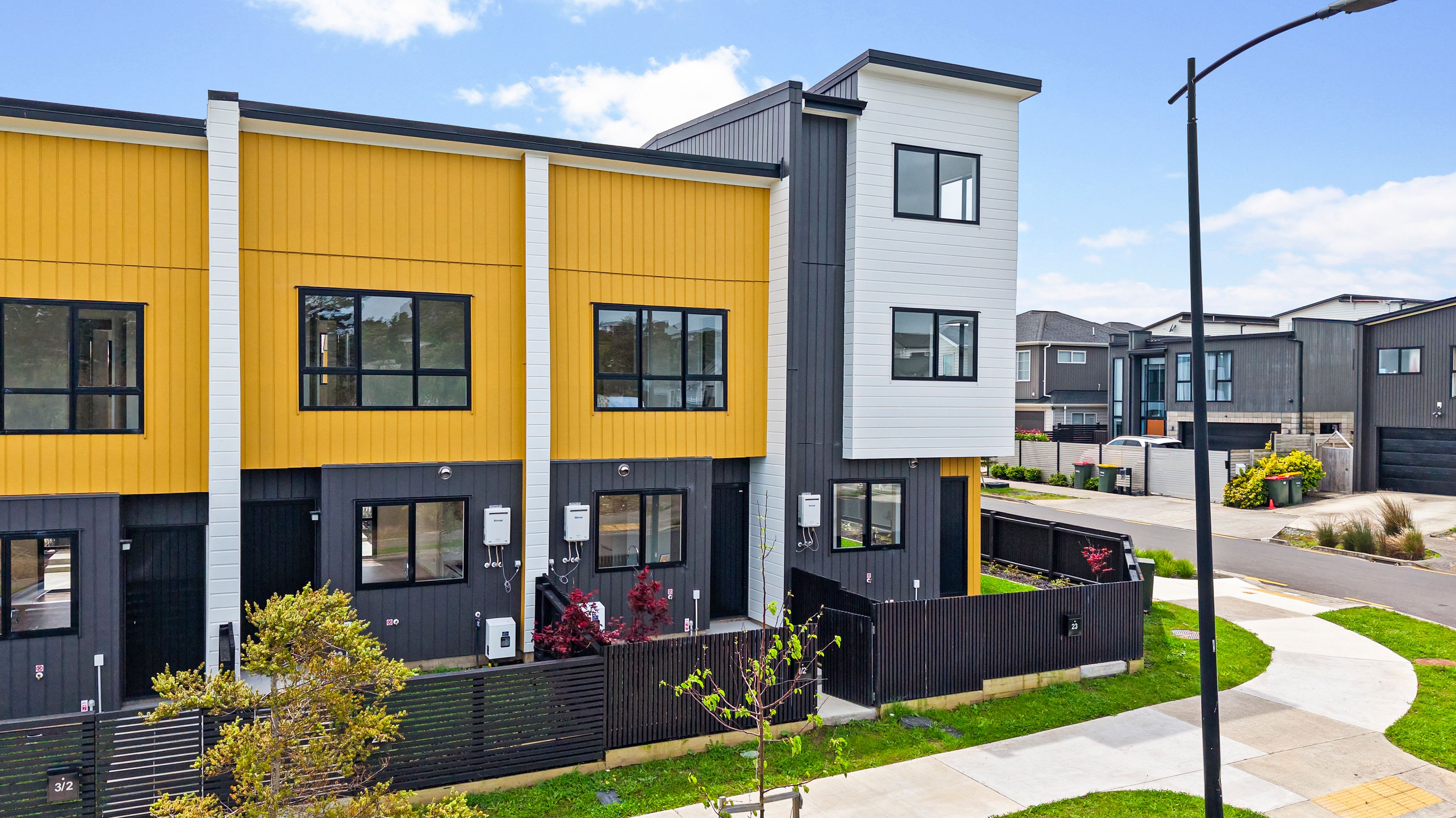 1/2 Whakatupu Road, Flat Bush, Manukau City