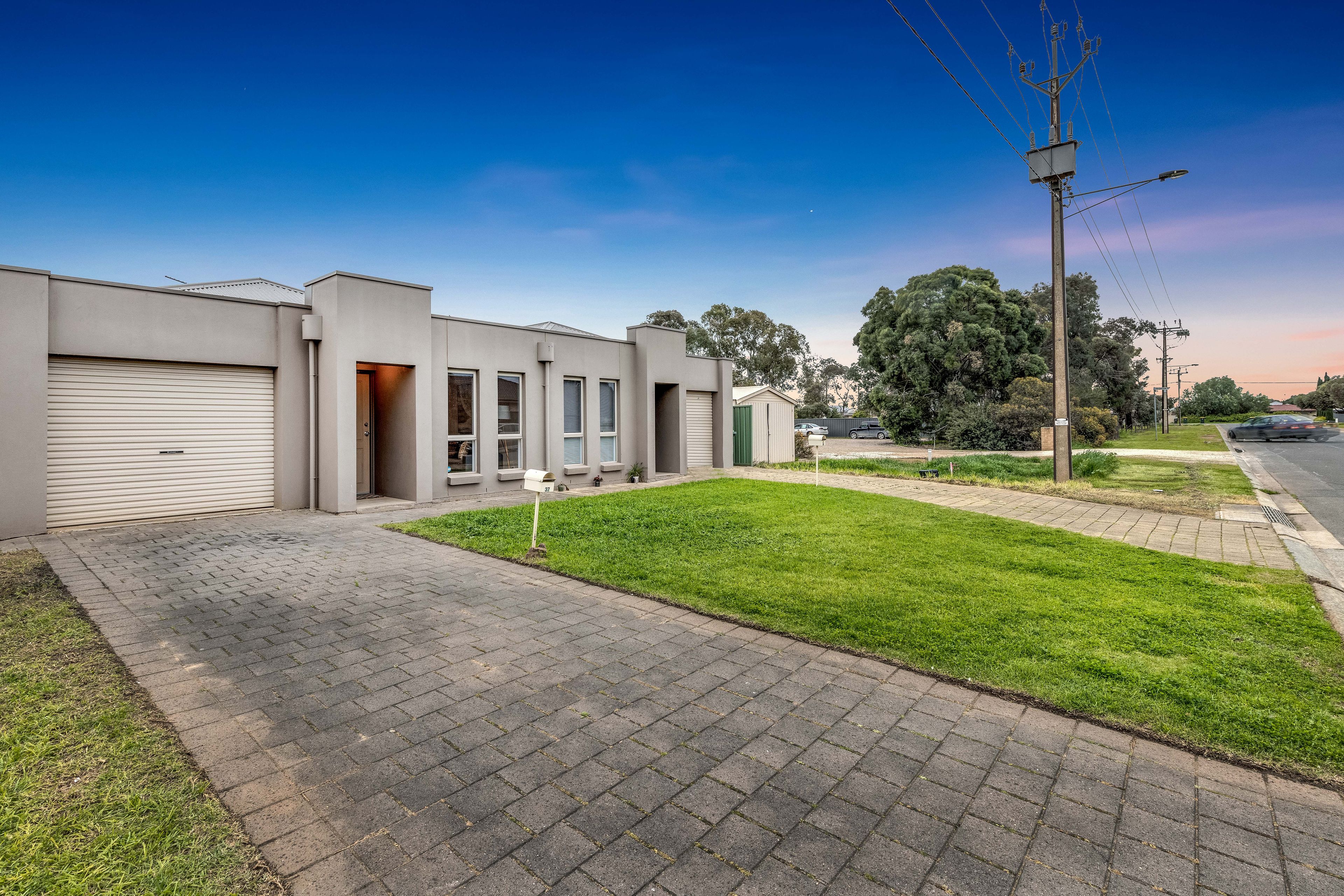 37 Tatura Road, Munno Para West, SA 5115