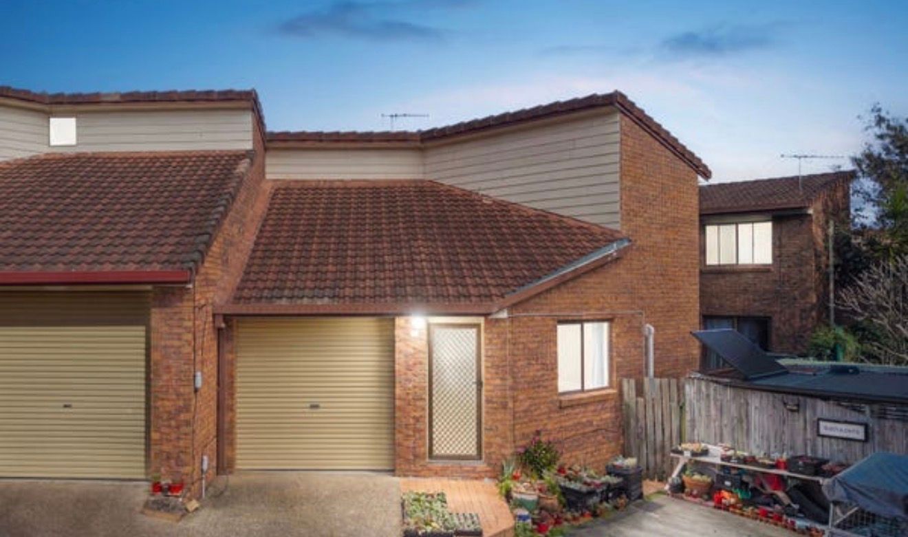 22/93 Barbaralla Drive — photo from Ray White Springwood QLD