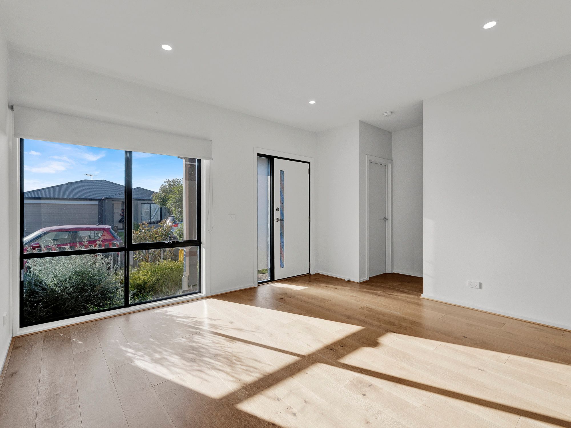 24 Hawkesbury Drive, Donnybrook, VIC 3064