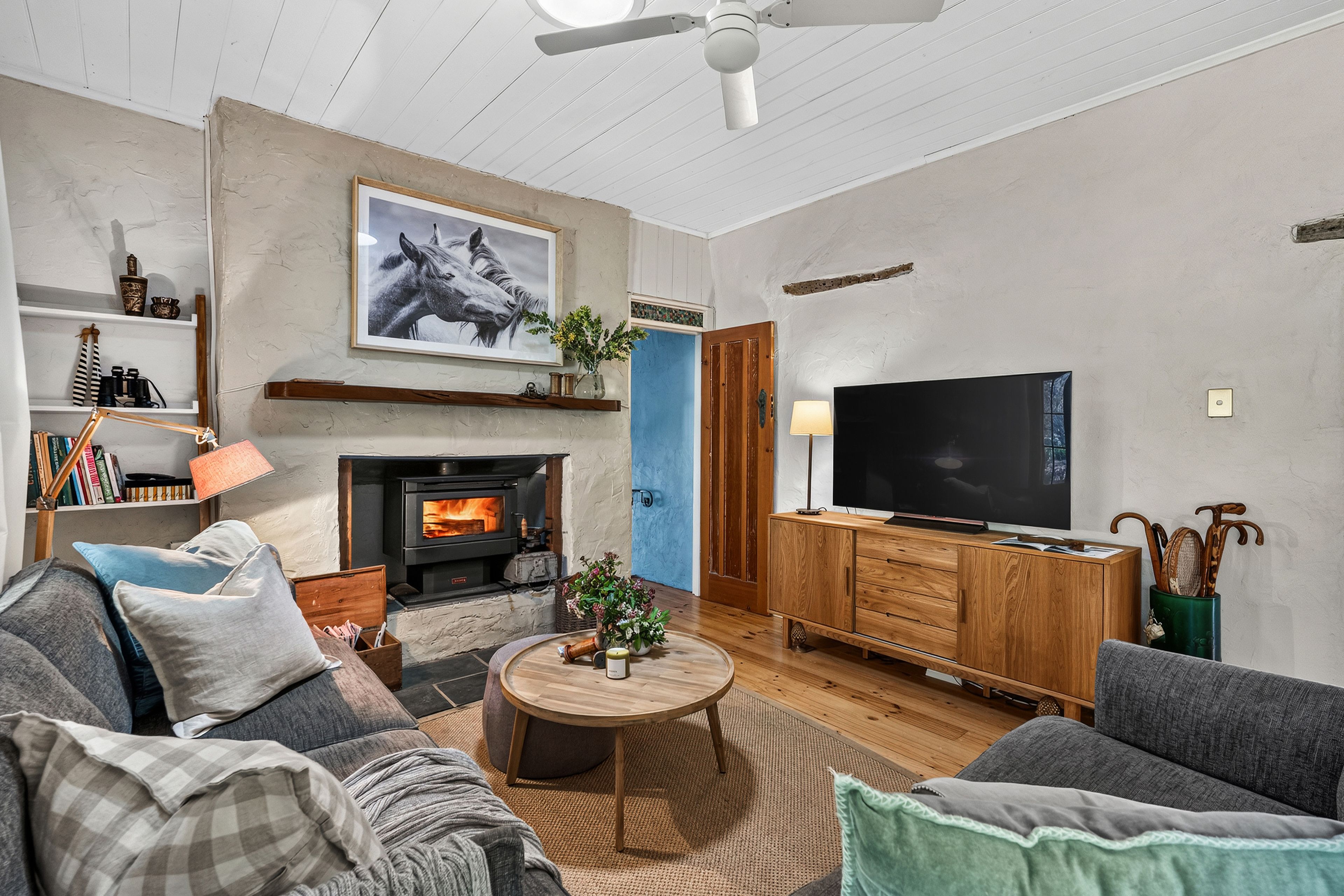 4 Gamlen Place — photo 3 of 30