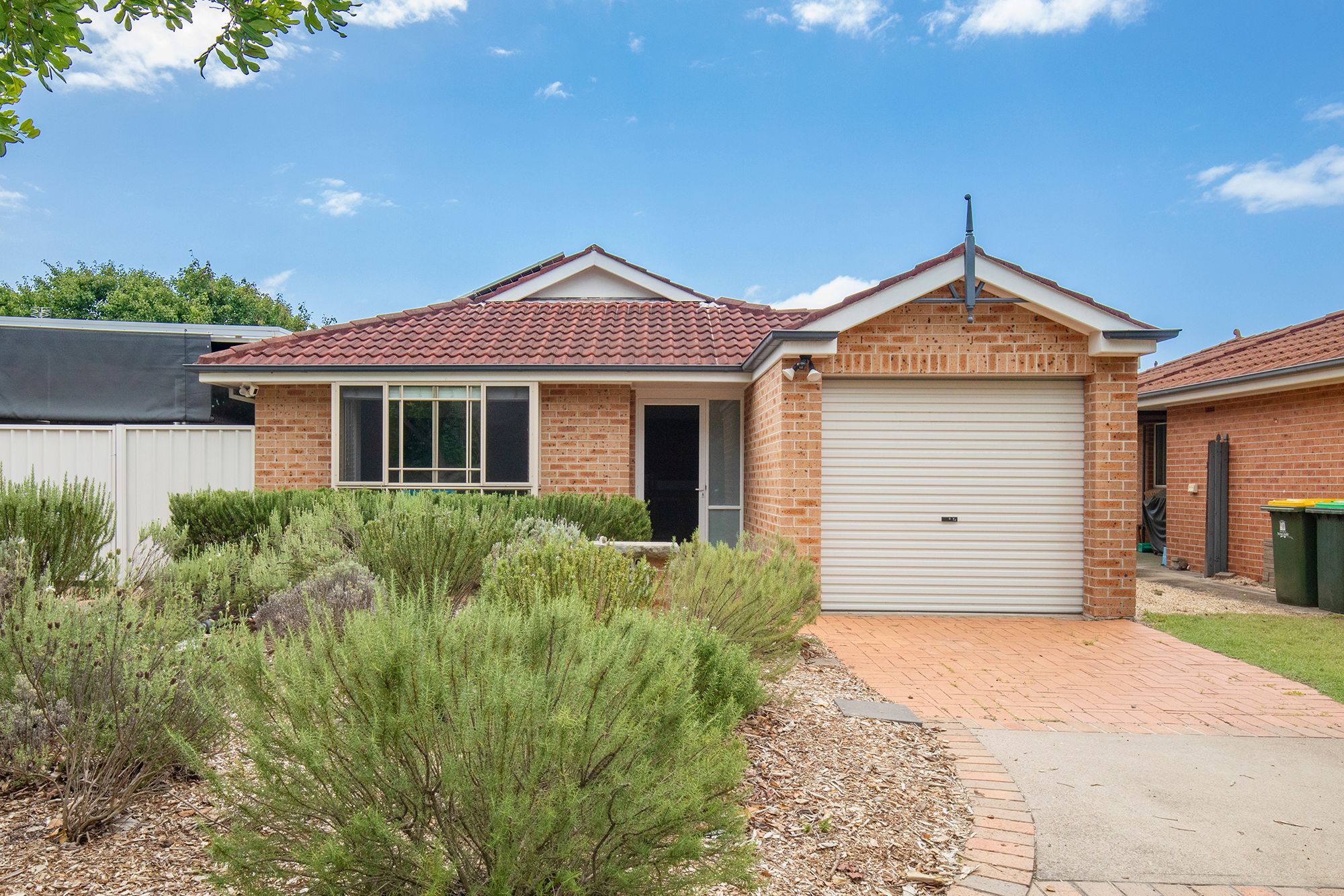 10 Hollingsford Crescent, Carrington NSW 2294